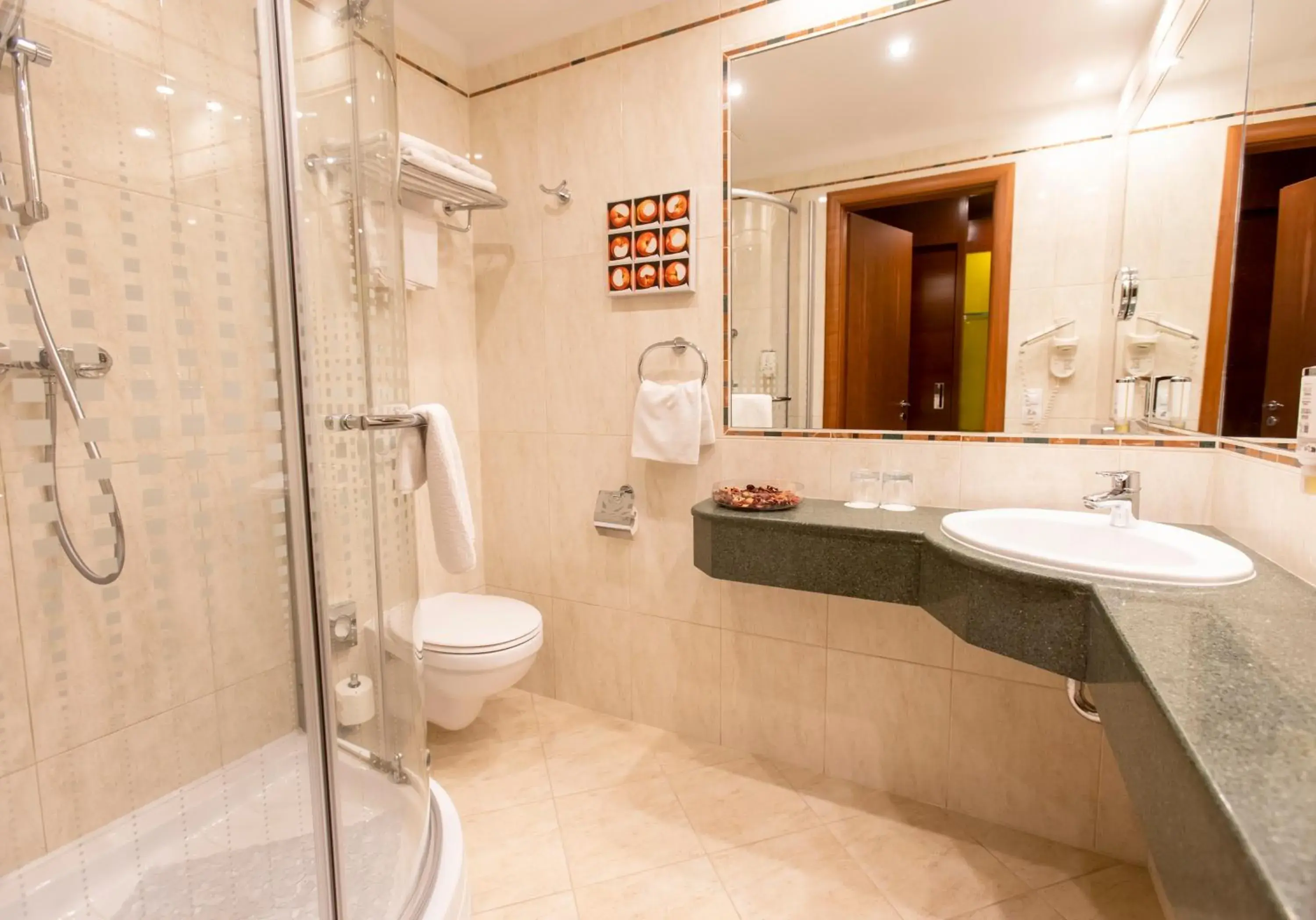 Executive Double for Single use - Lounge Access in Lion's Garden Hotel Executive Double for Single use - Lounge Access in Lion's Garden Hotel