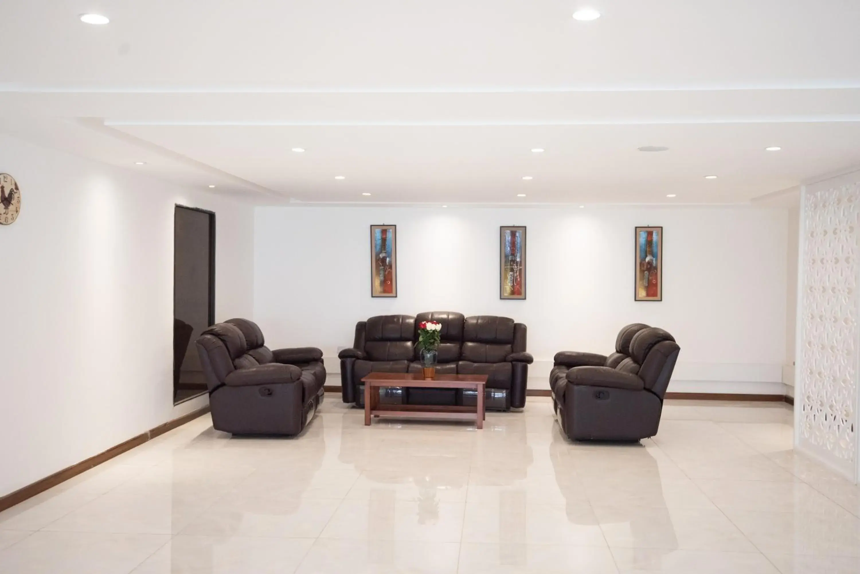 Lobby or reception in The Crossroads Hotel, Westlands Lobby or reception in The Crossroads Hotel, Westlands