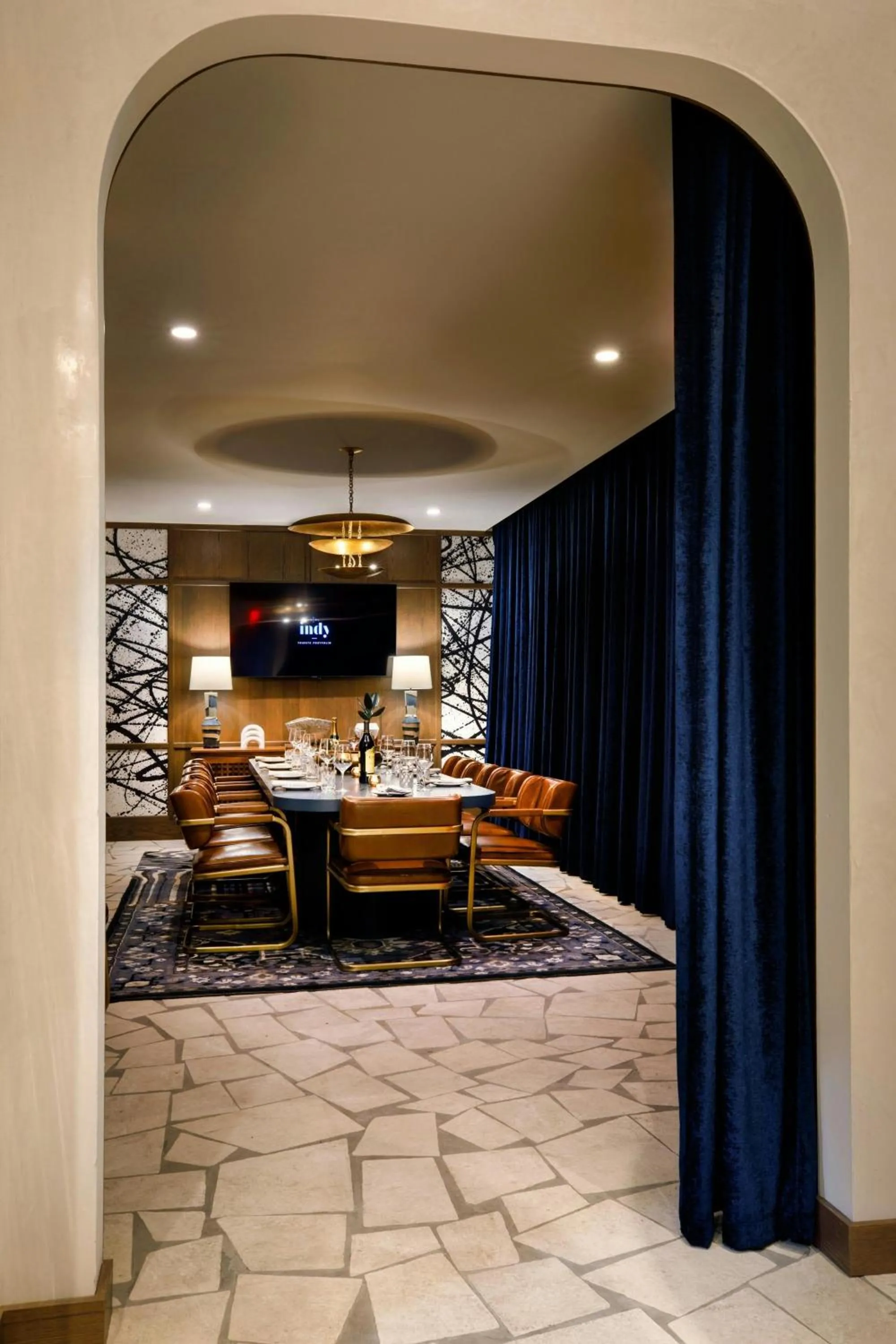 Restaurant/places to eat in Hotel Indy, Indianapolis, a Tribute Portfolio Hotel