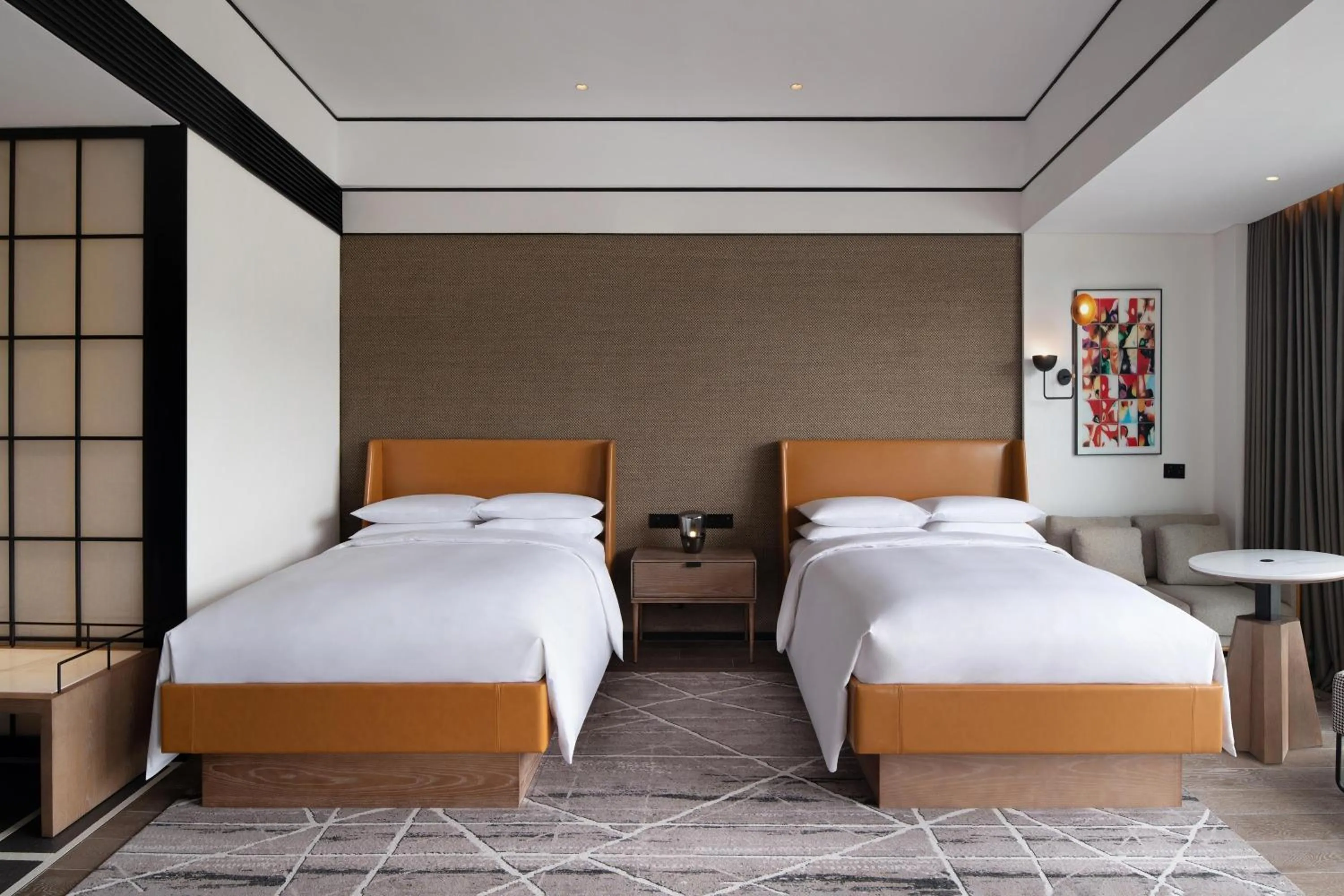 Photo of the whole room, Bed in Sheraton Mianyang