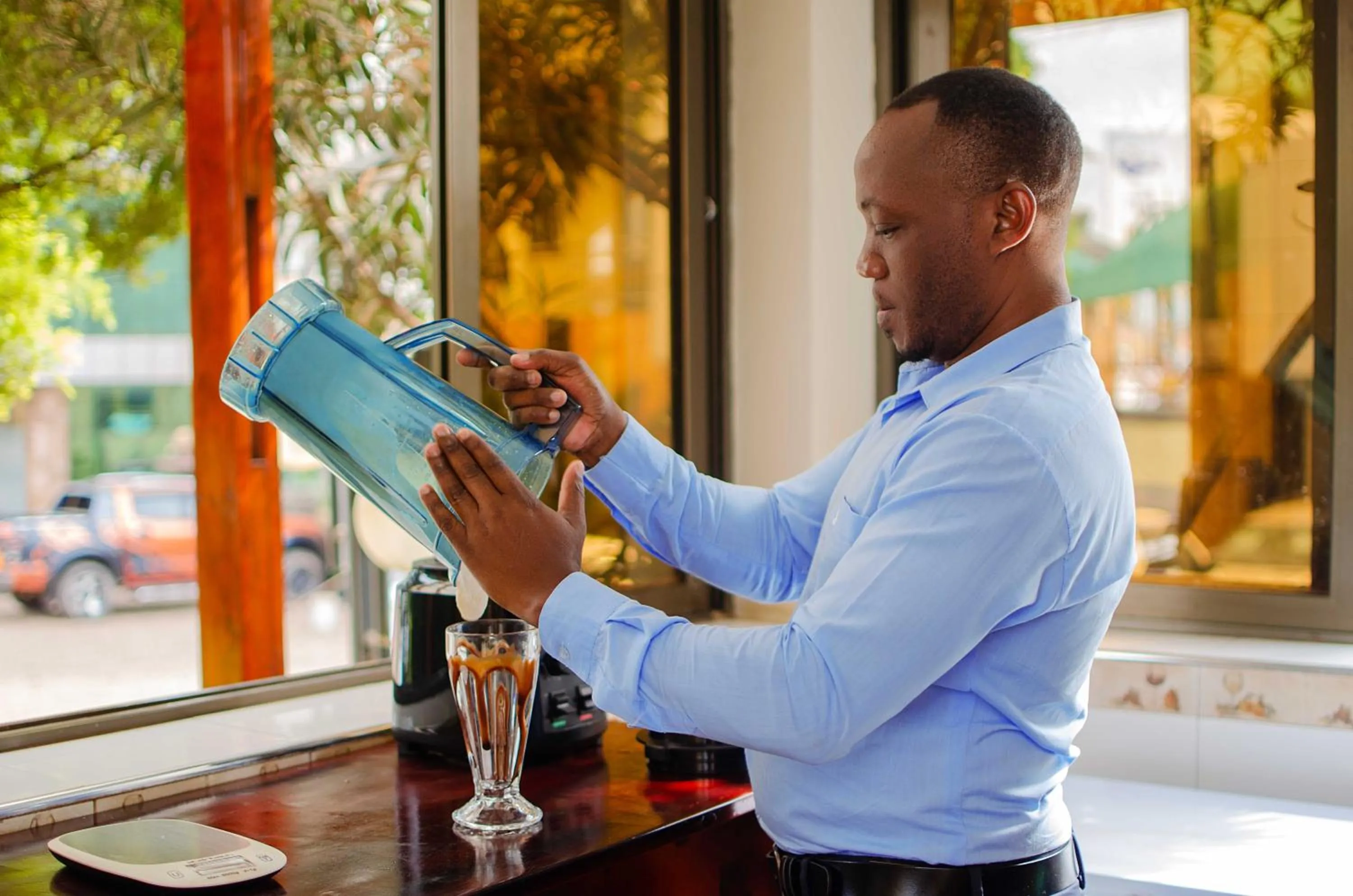 Drinks in La Grande Hotel