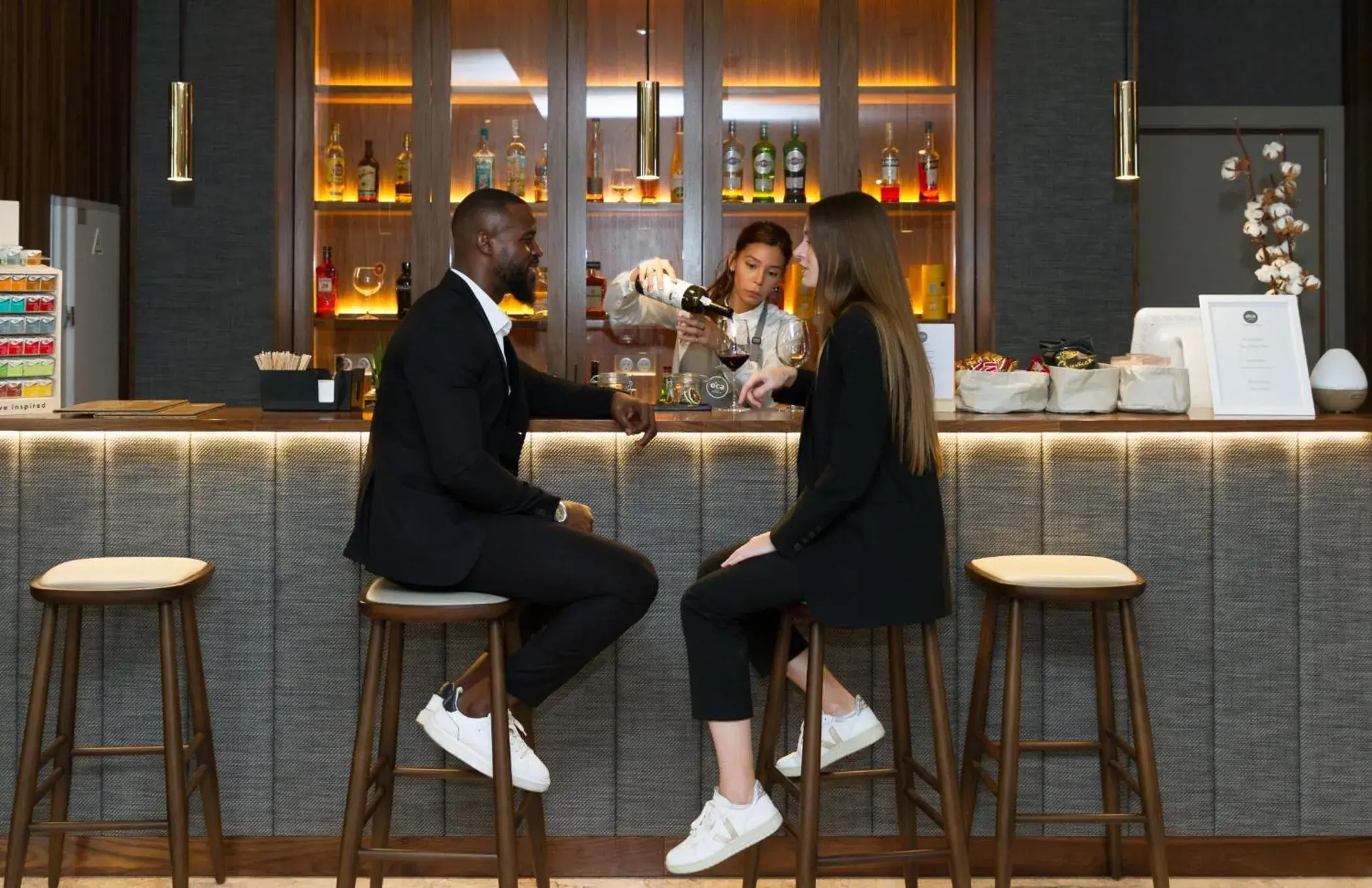 Lounge or bar in Oca Oriental Porto Hotel Lounge or bar in Oca Oriental Porto Hotel