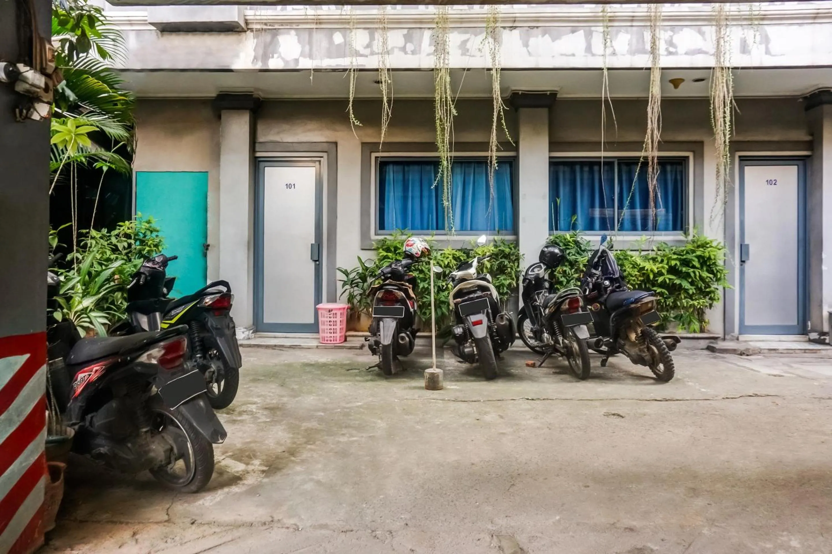 Facade/entrance in Hotel O 59 Residence