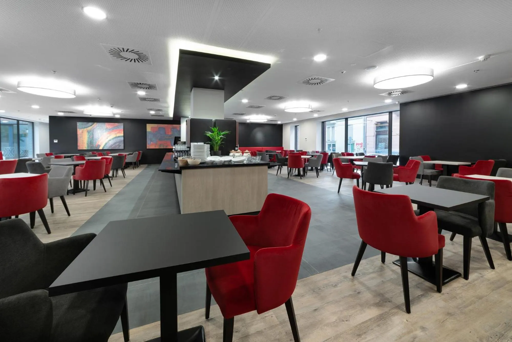 Restaurant/places to eat in DORMERO Hotel Budapest