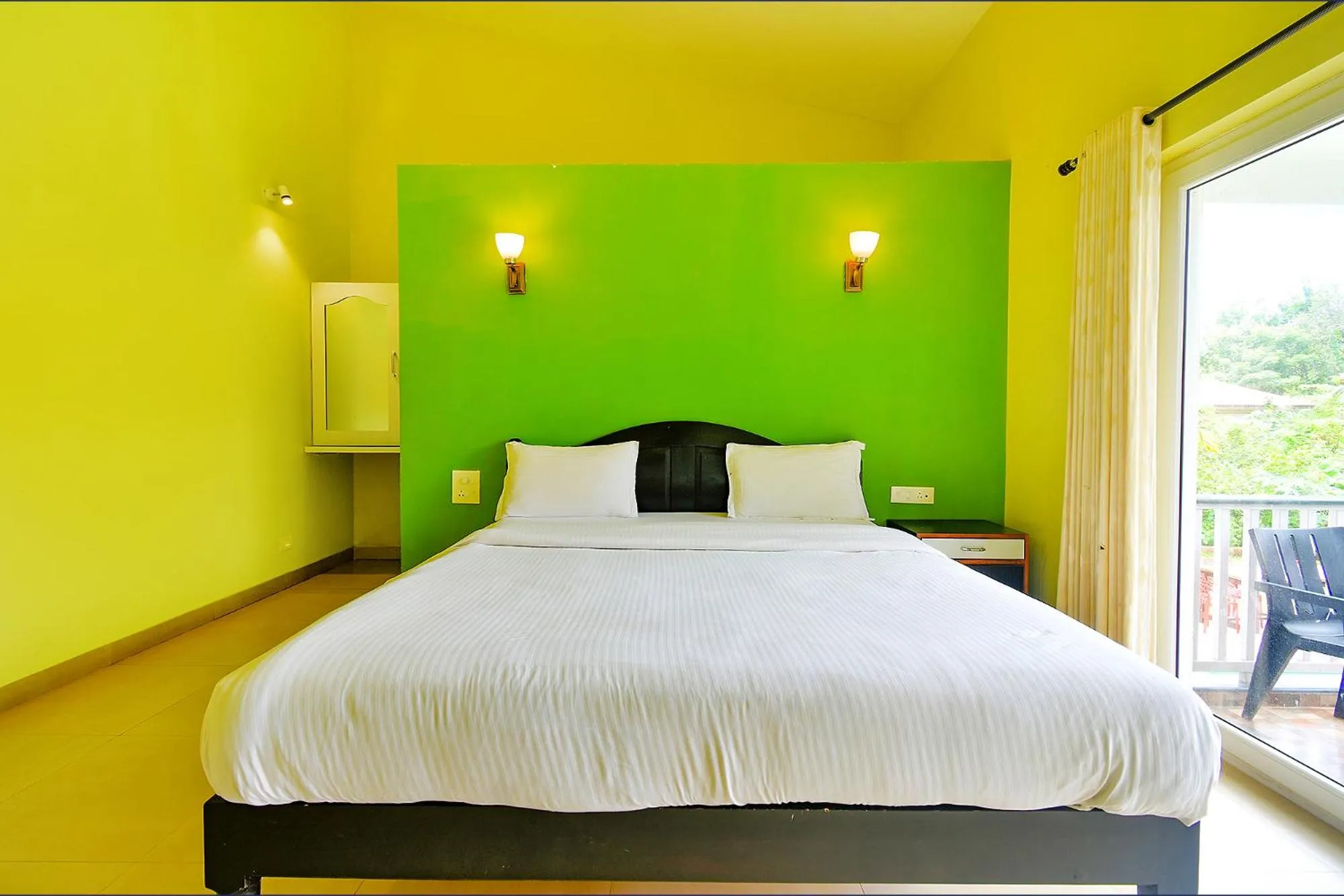 Bed in FabEscape Vagator Retreat Resort With Swimming Pool - Nr Vagator Beach