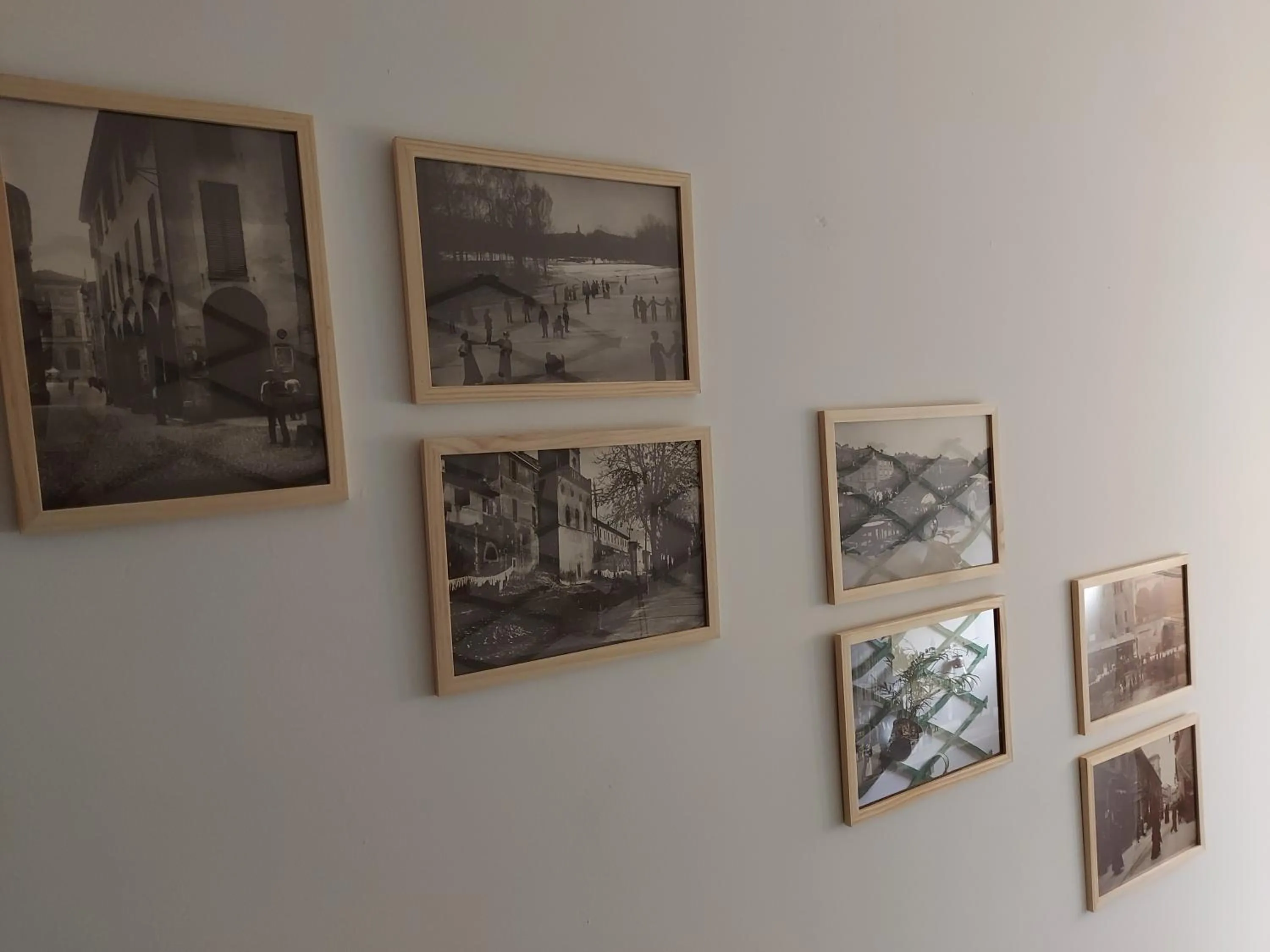 Decorative detail in Guesthouse Calvart25