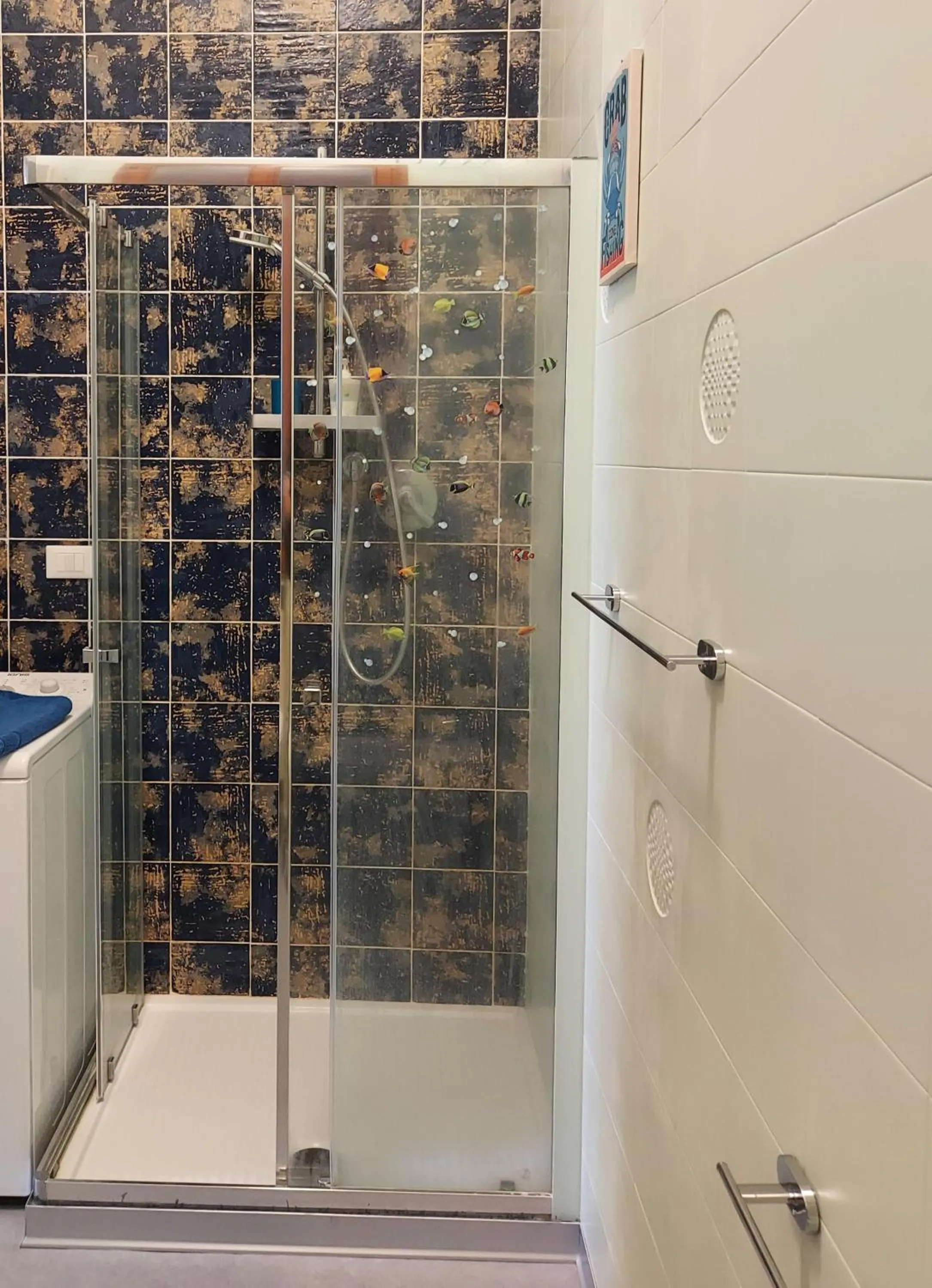 Shower in Guesthouse Calvart25