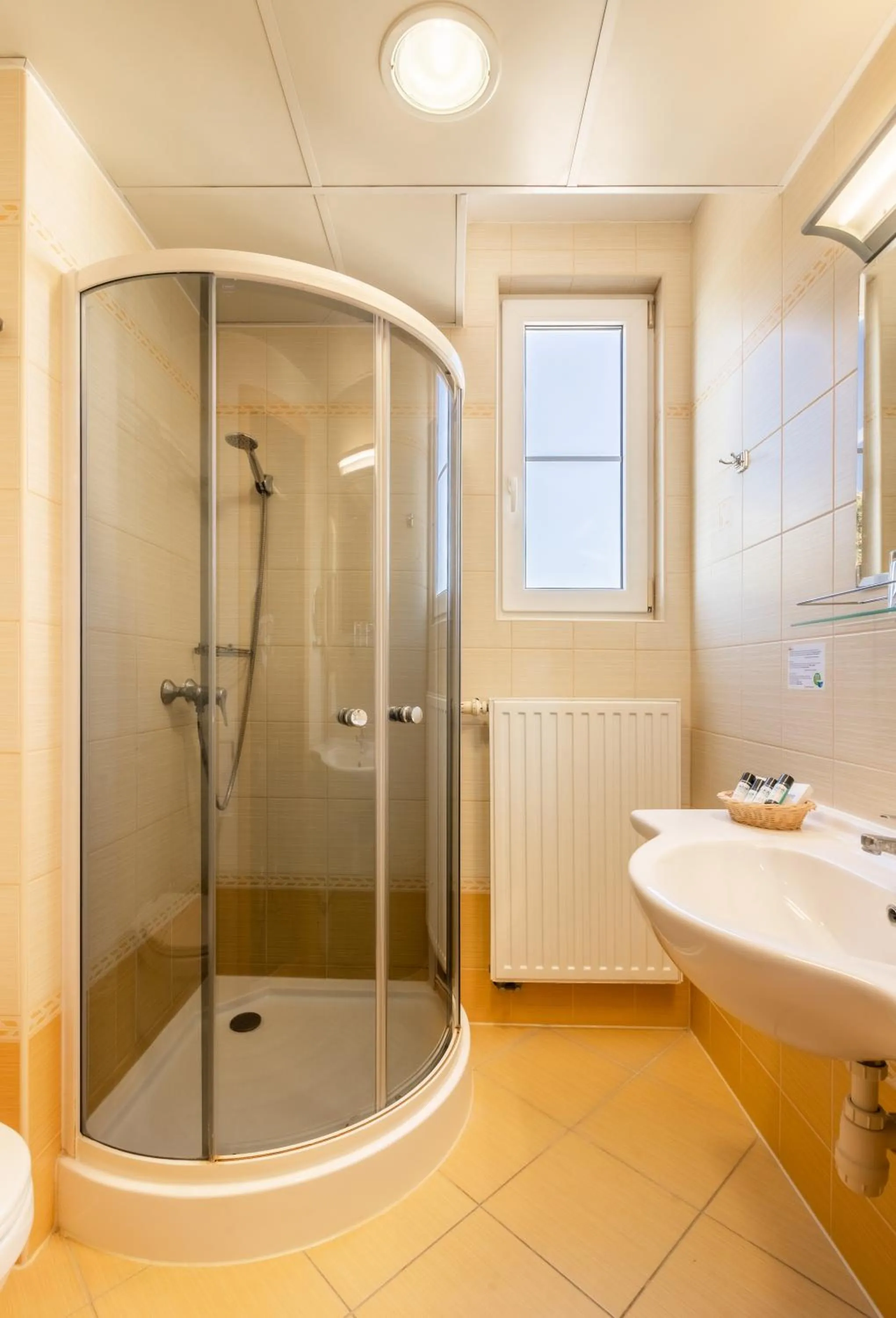 Shower in Aqua Hotel Termál