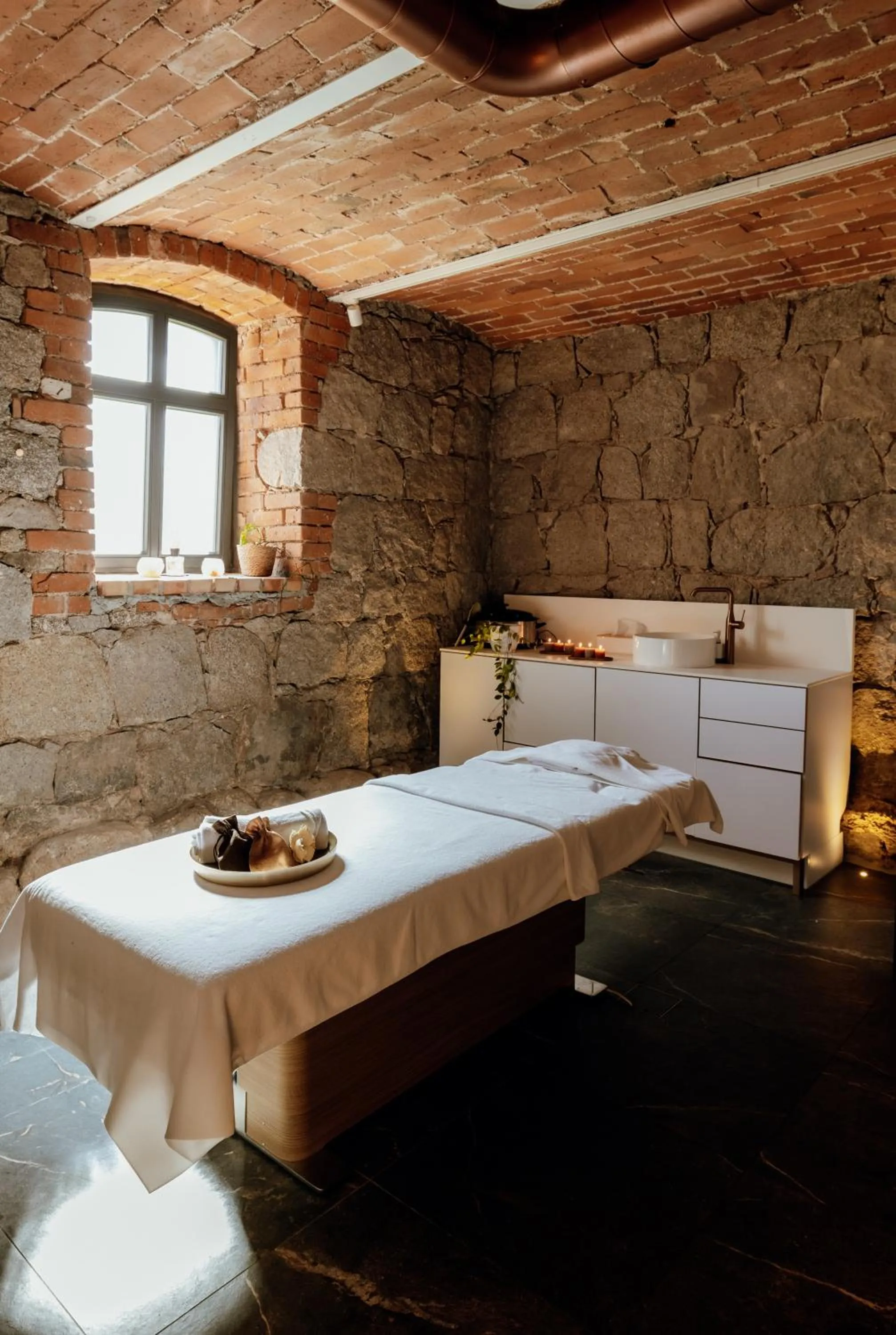 Bed in Tremonti Hotel Karpacz