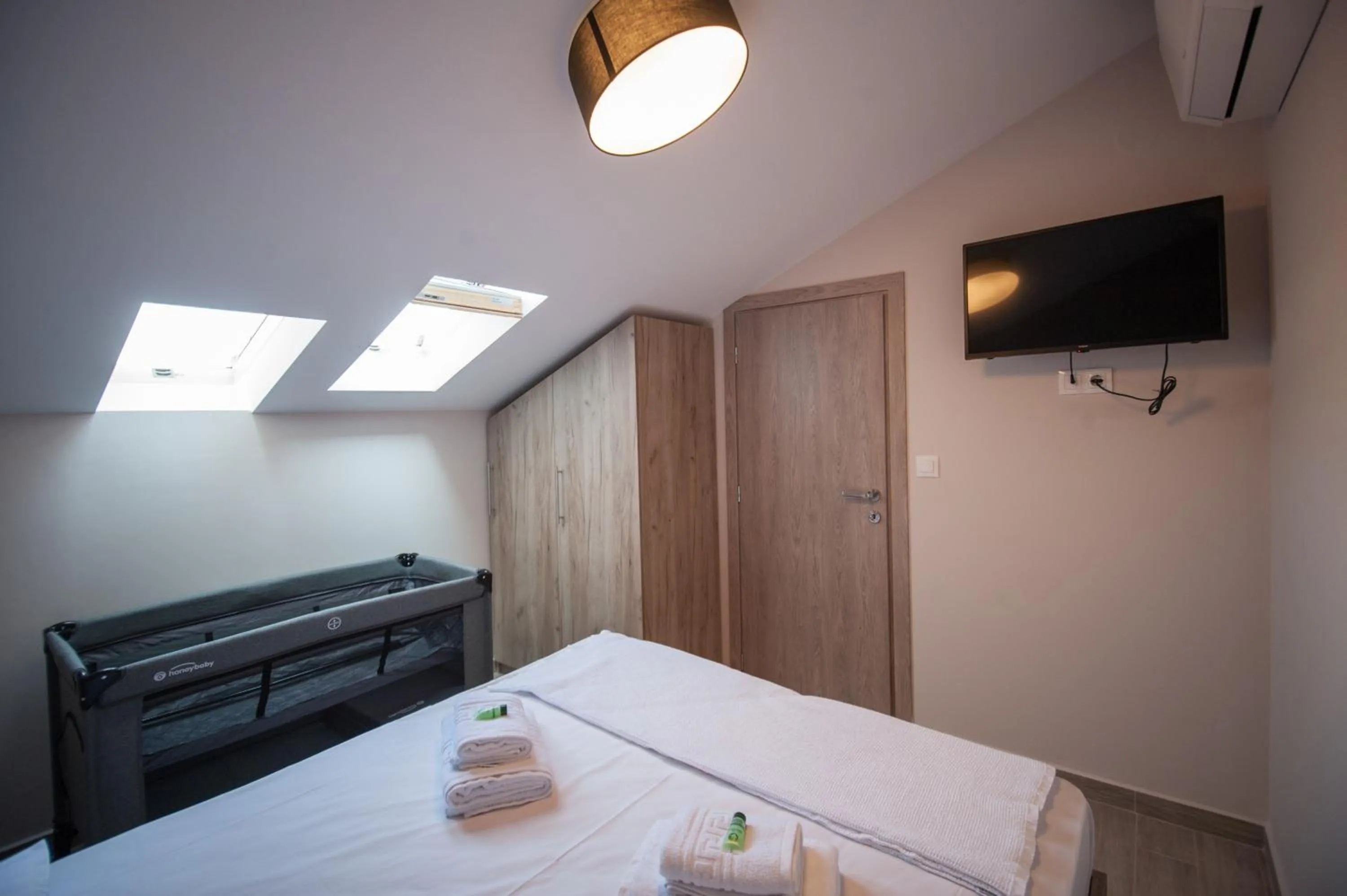 Bed in NIKI'S apartments