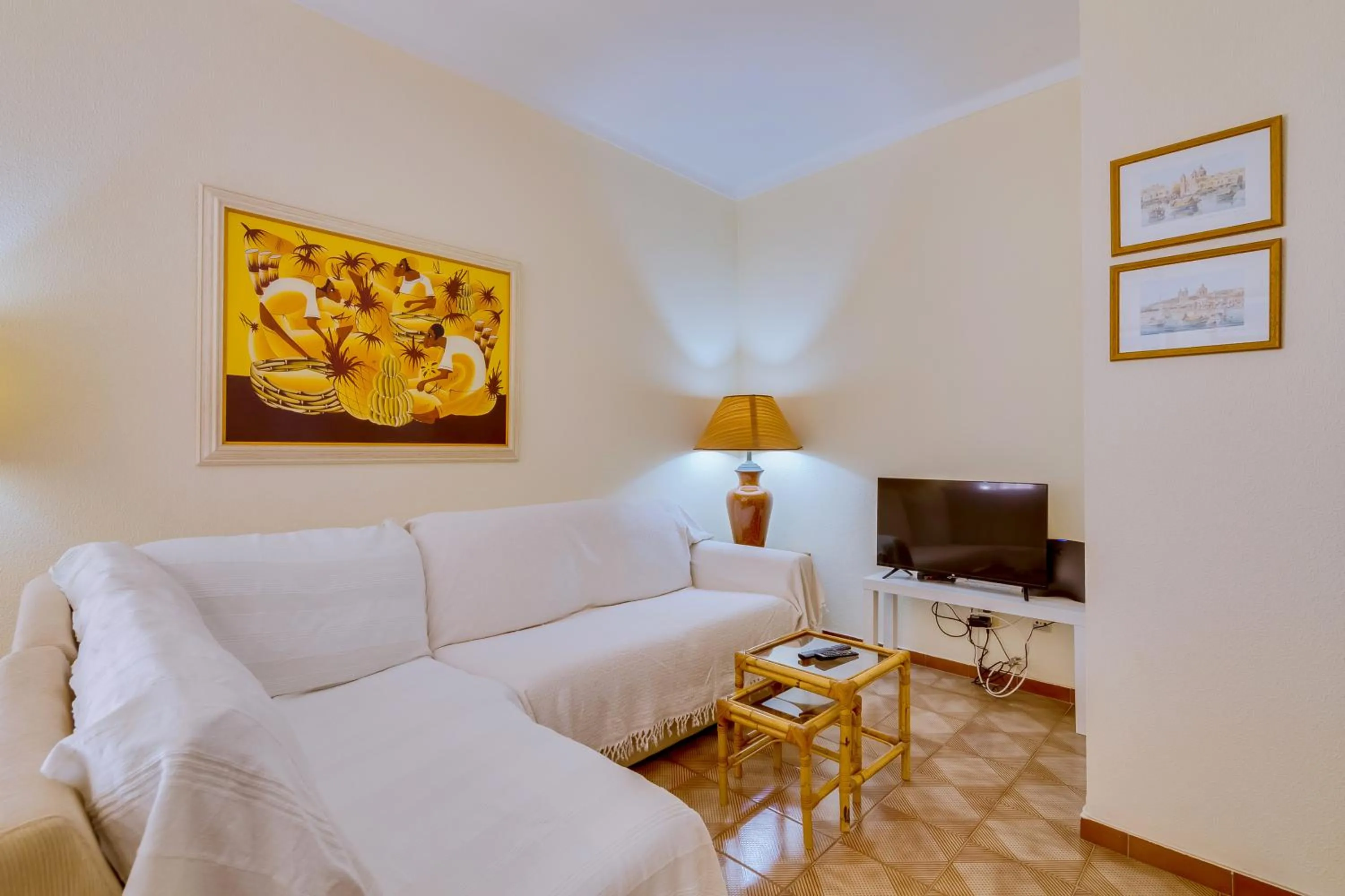 TV and multimedia in InfiniteSeaView - Quarteira at Homesbyfc