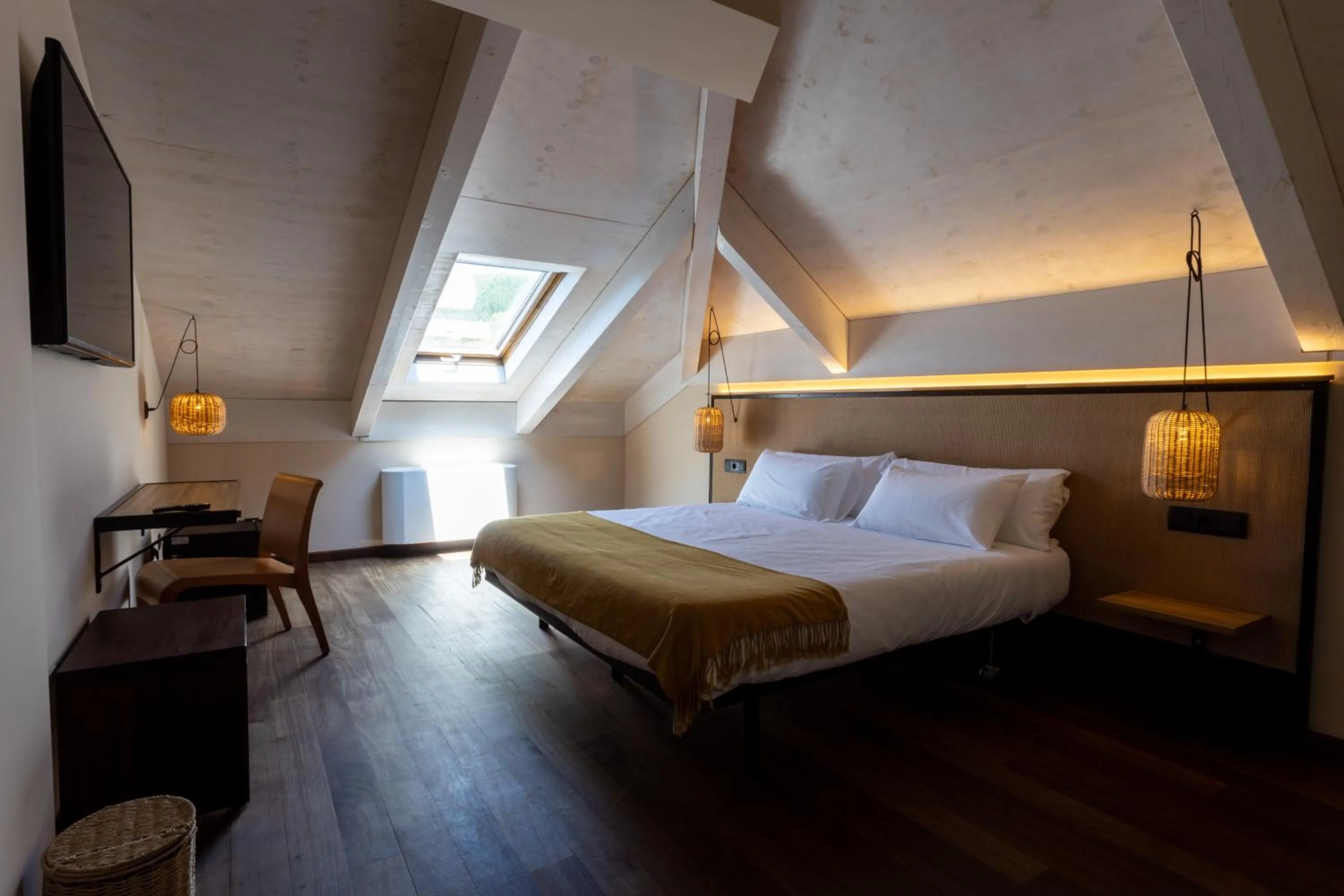 Bed in No-Mad Green Hotel