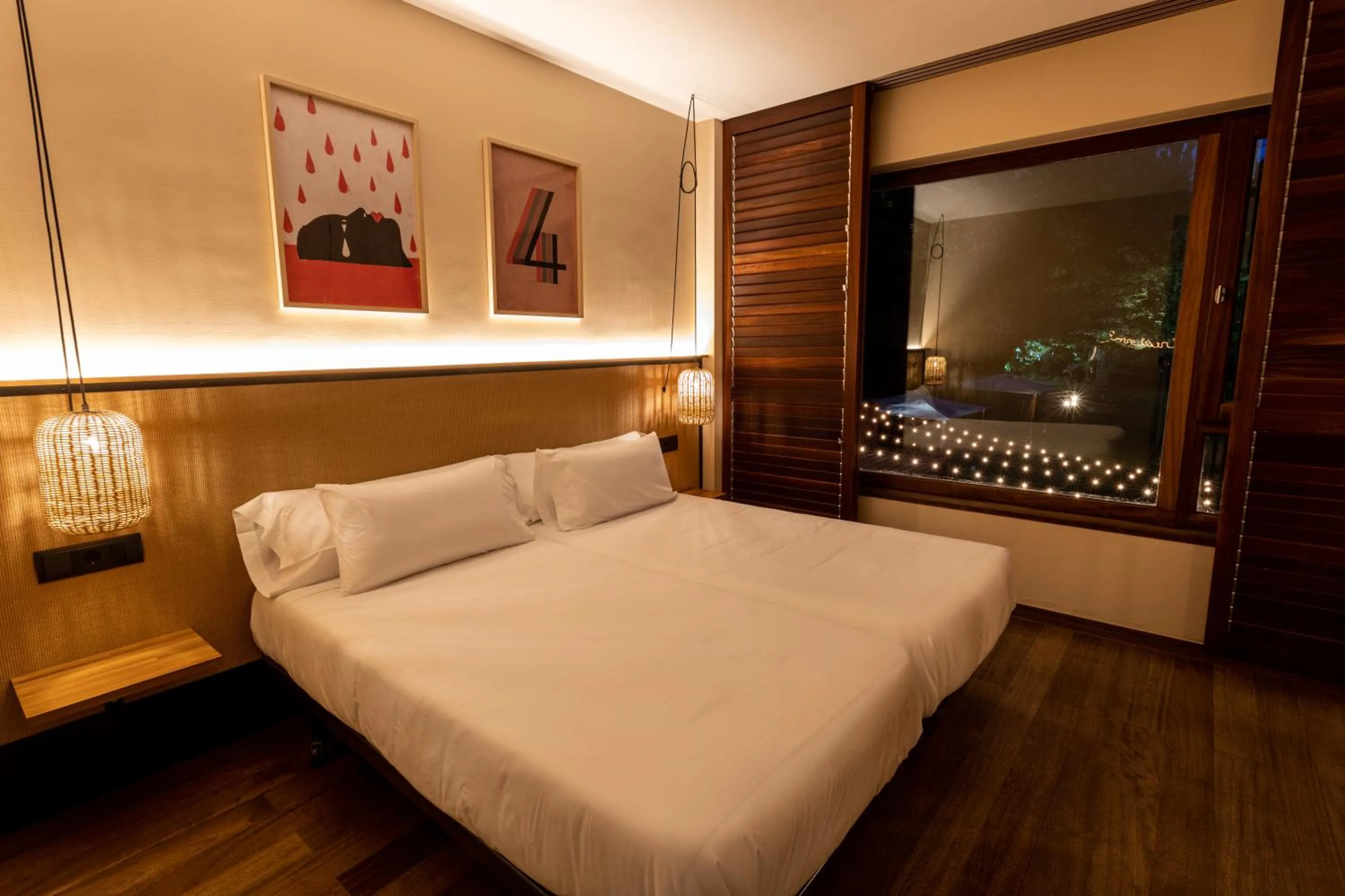 Bed in No-Mad Green Hotel