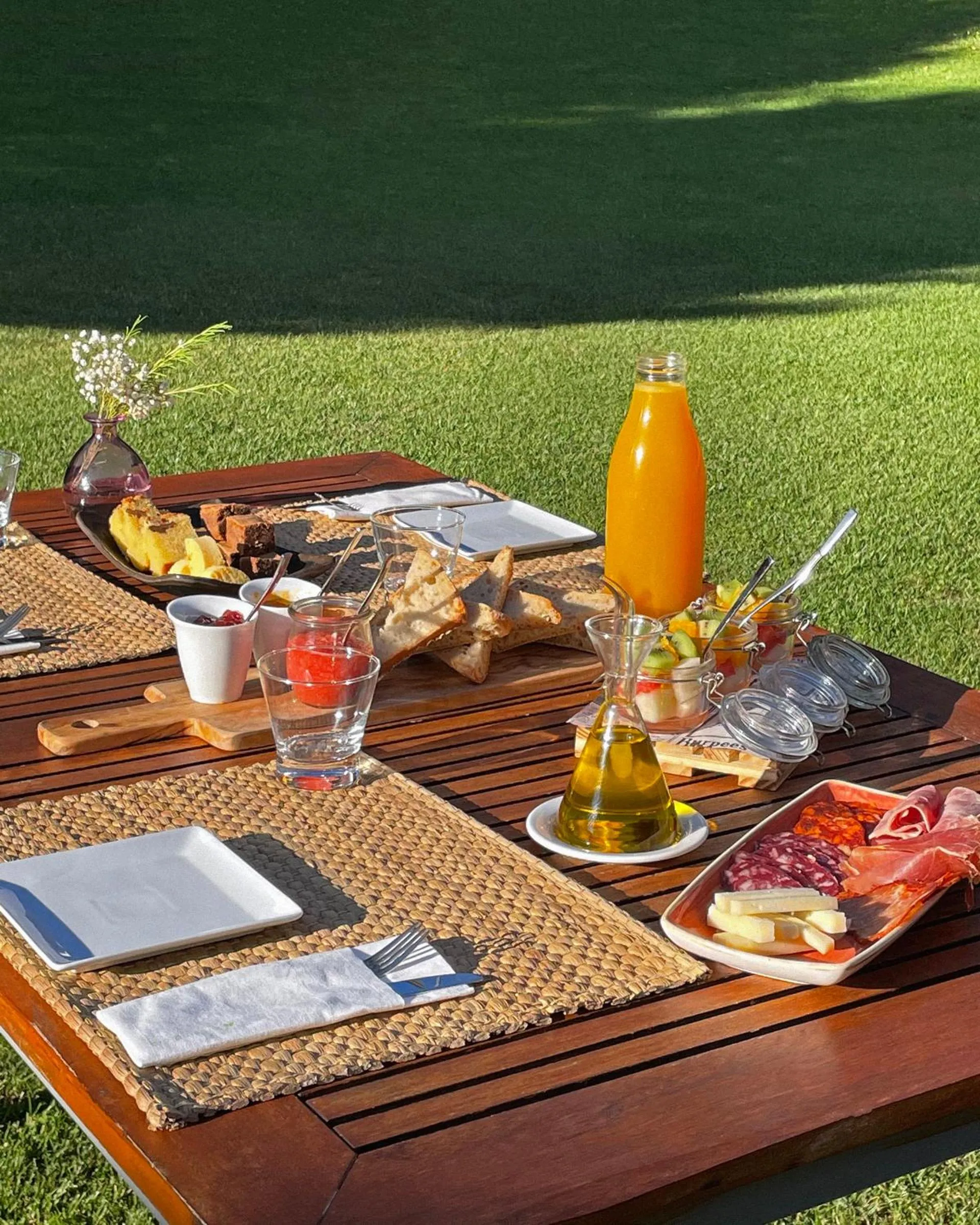 Breakfast in No-Mad Green Hotel