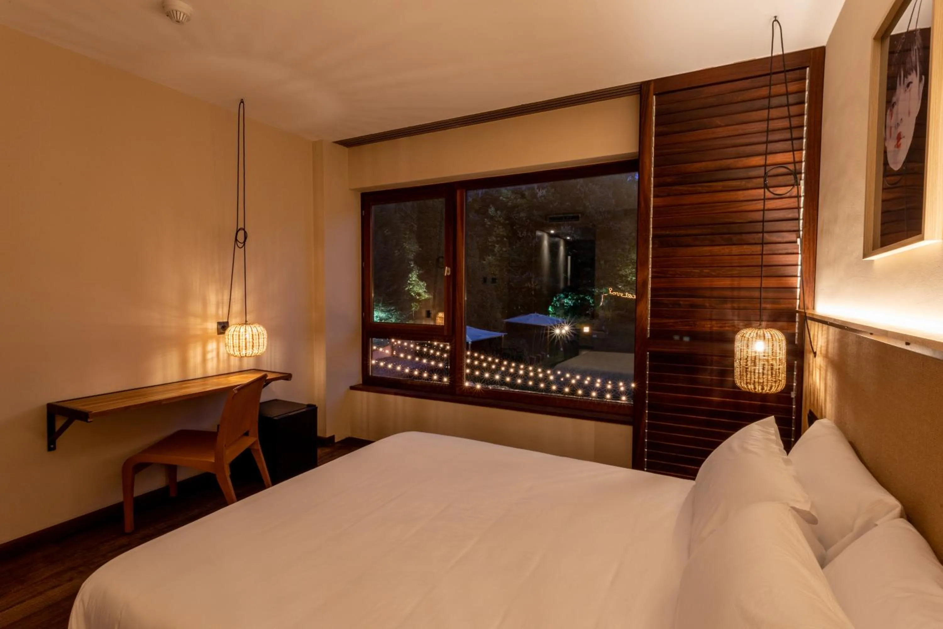 Bed in No-Mad Green Hotel