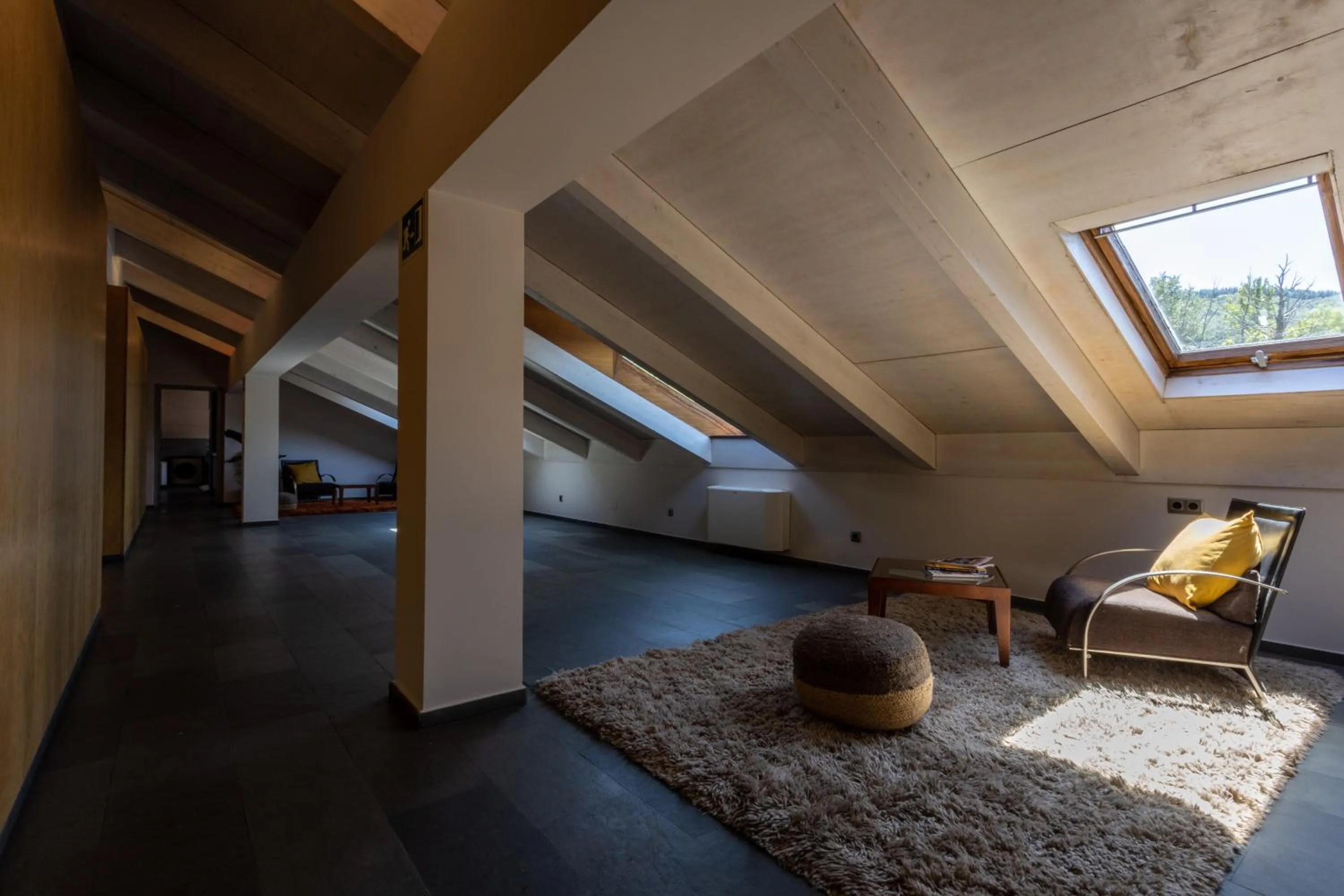 Living room in No-Mad Green Hotel