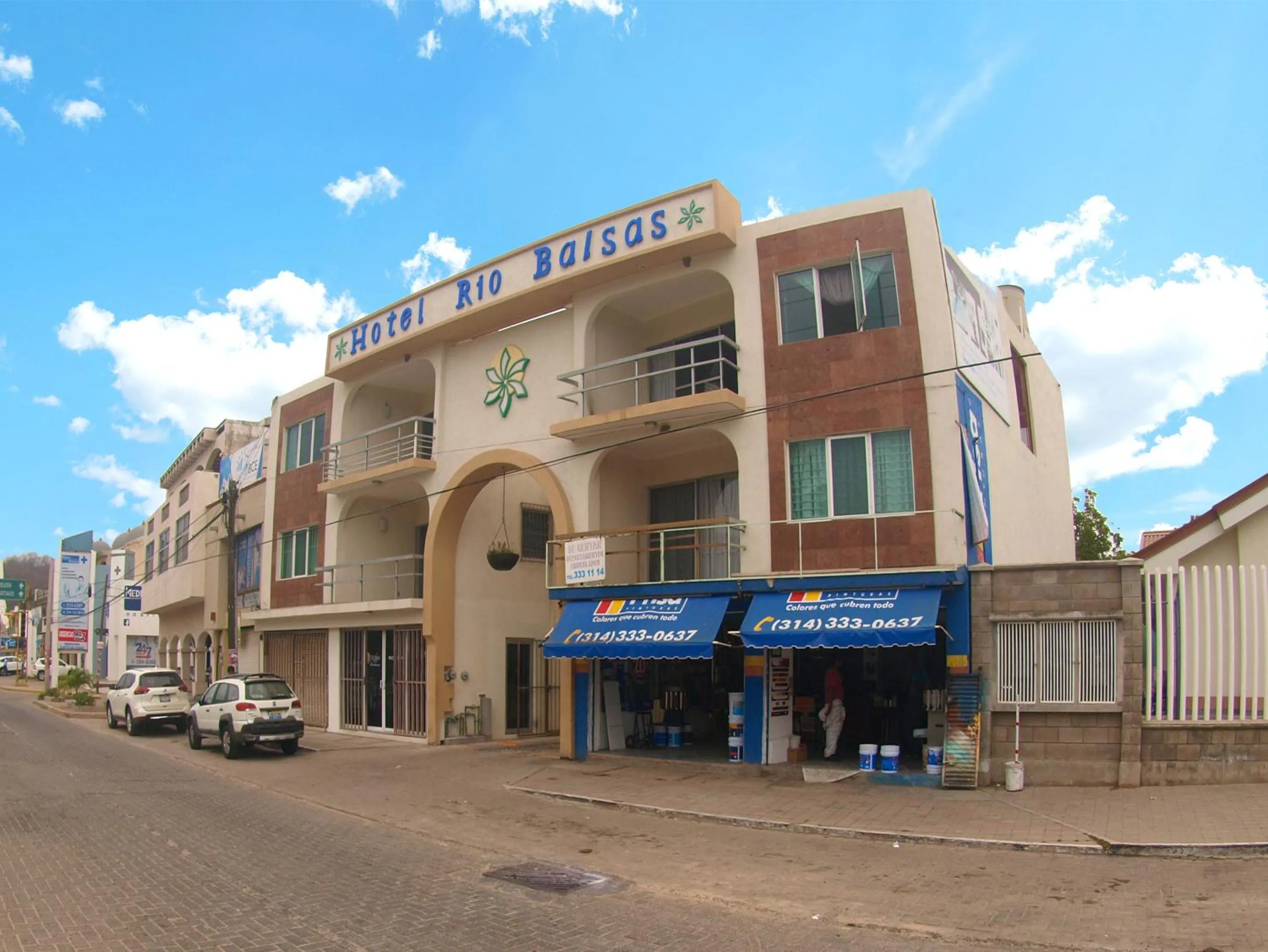 Property building in Hotel Rio Balsas