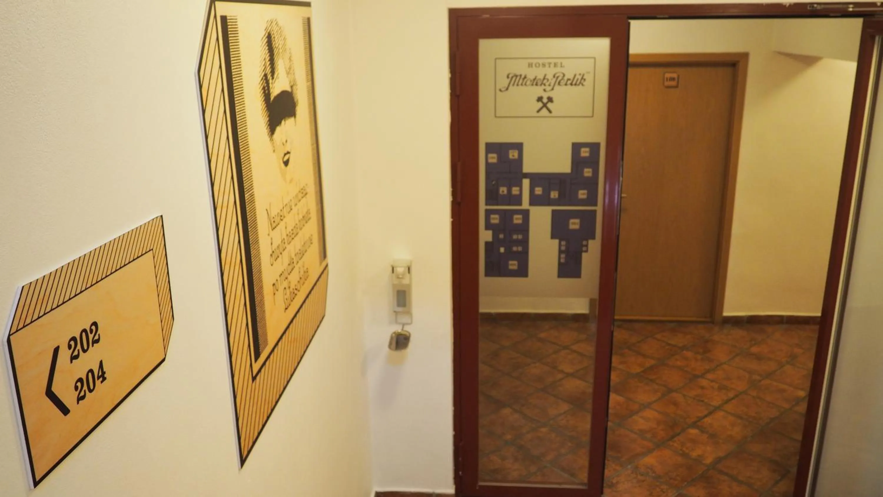 Hostel Młotek i Perlik