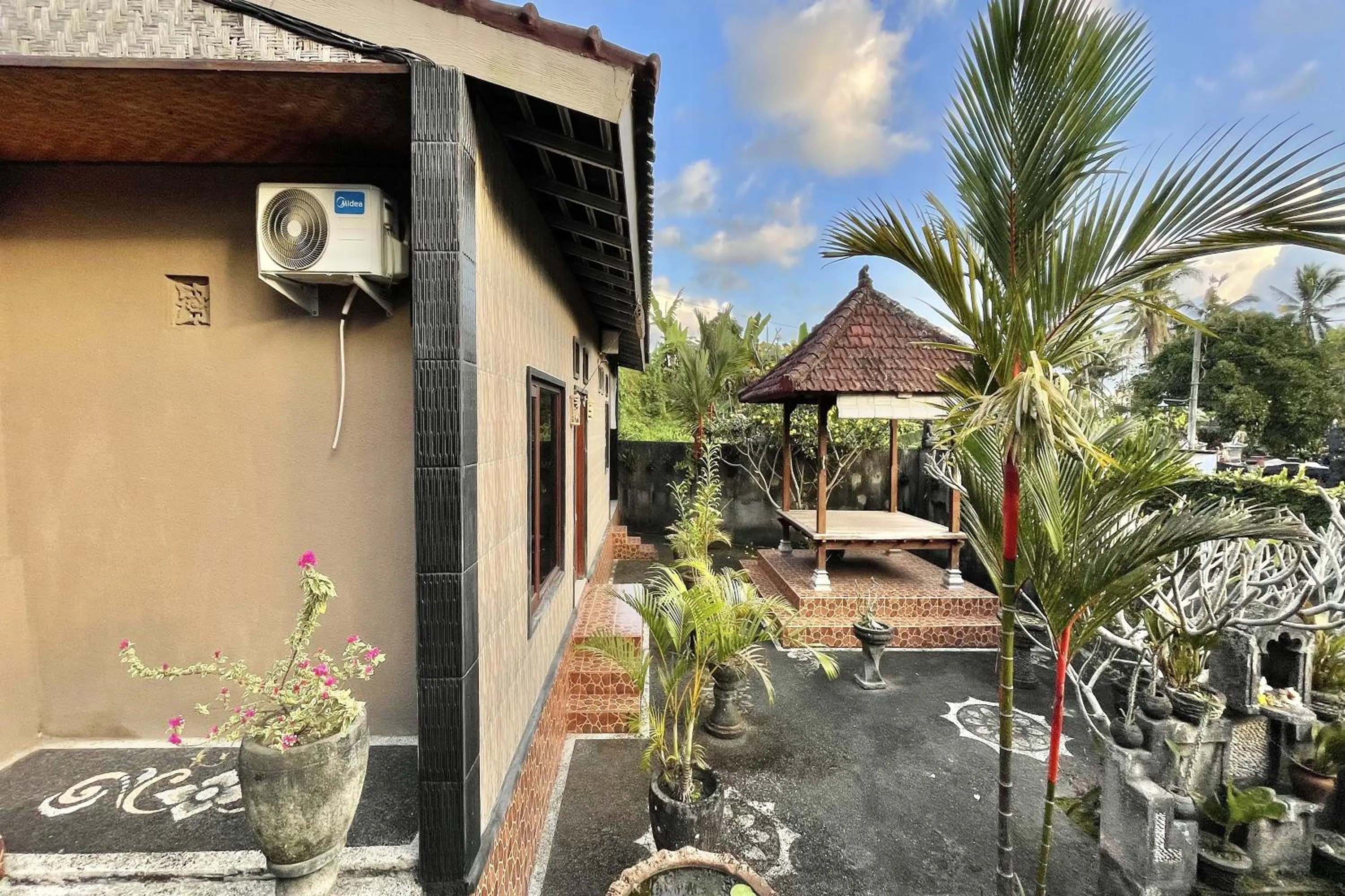 Property building in Mongan Homestay Beside The Belulang Hot Spring