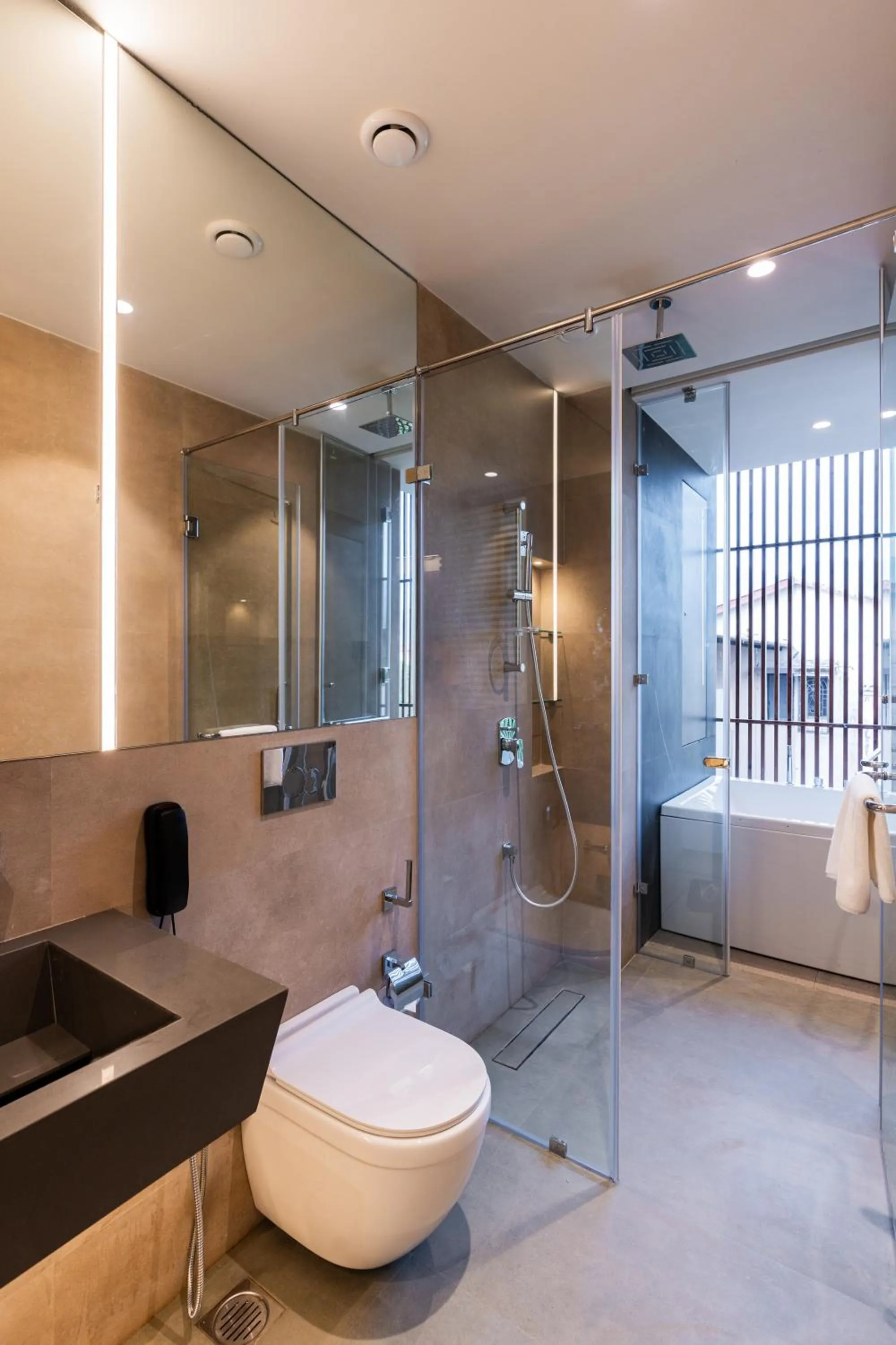 Shower in Radisson Resort and Spa Lonavala