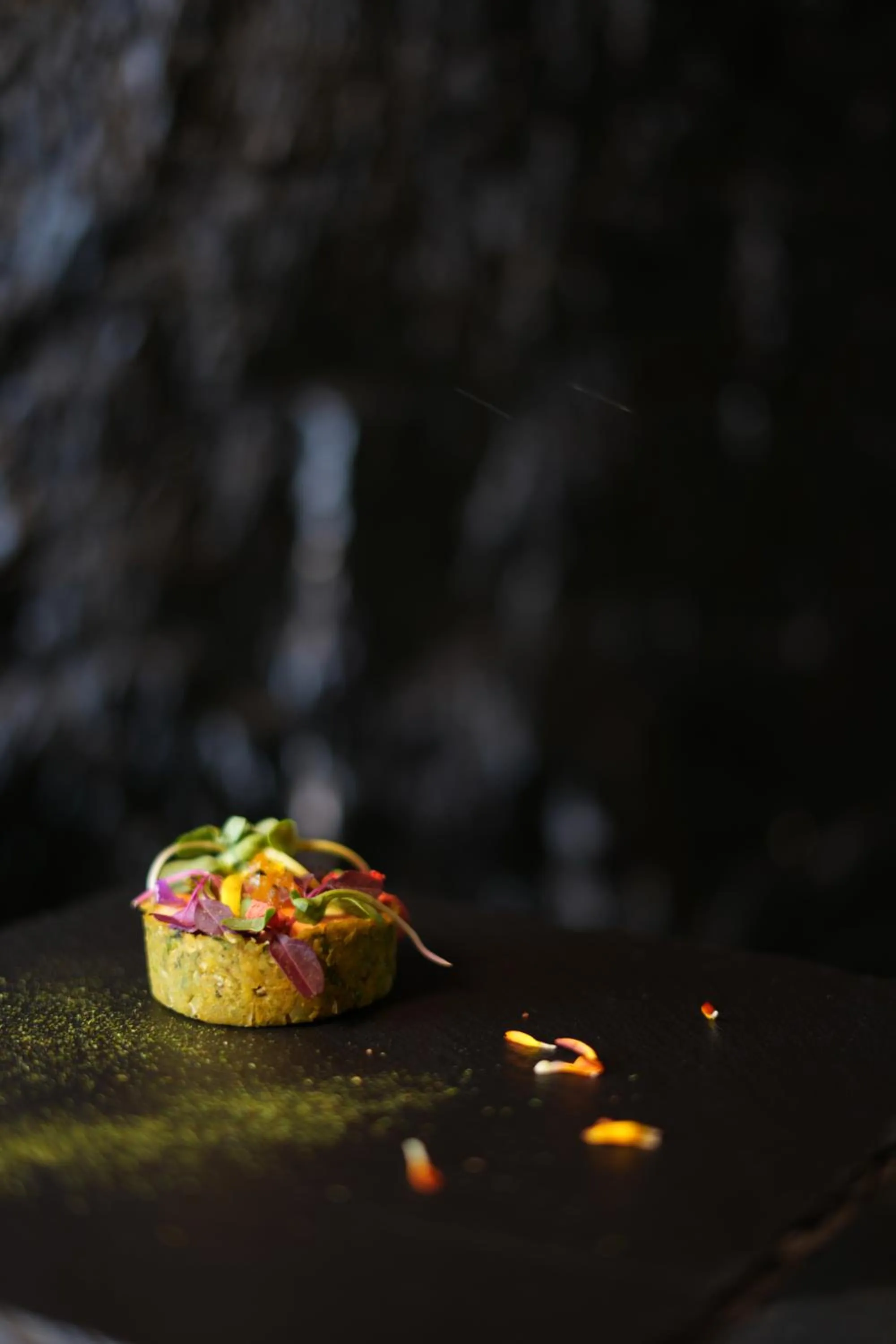 Restaurant/places to eat in Radisson Resort and Spa Lonavala