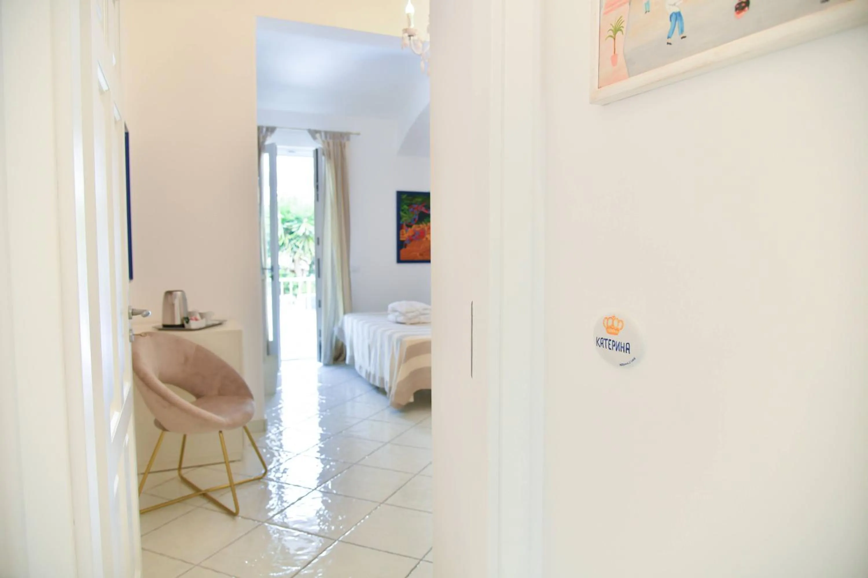 Bed in Queen Suite - Luxury Rooms