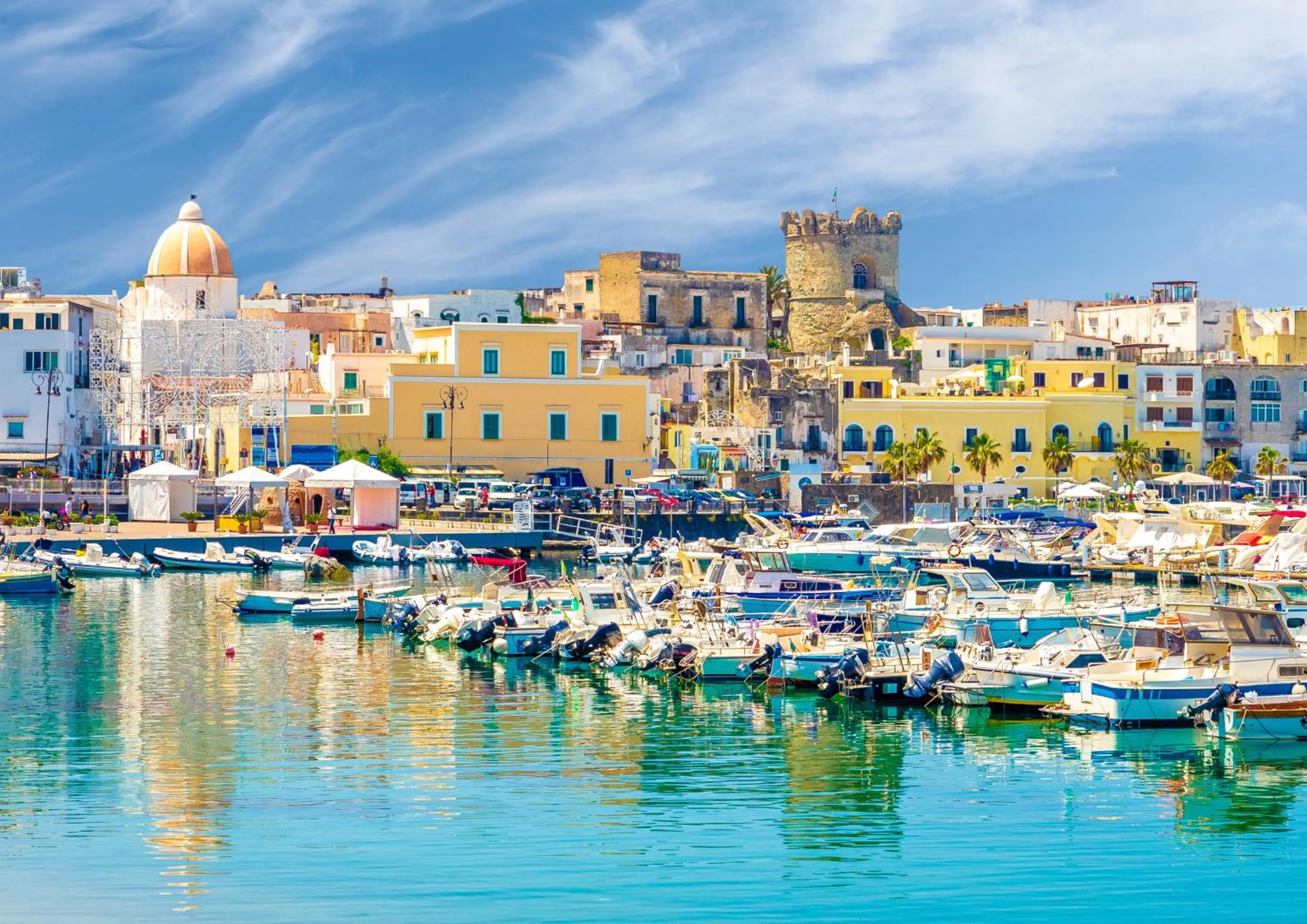 City view in Queen Suite - Luxury Rooms