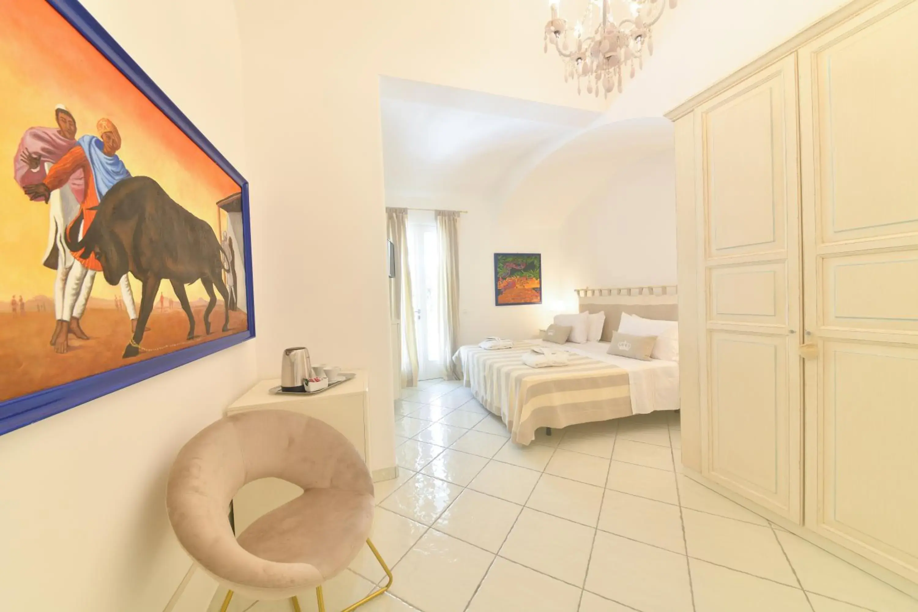 Deluxe Double Room in Queen Suite - Luxury Rooms Deluxe Double Room in Queen Suite - Luxury Rooms