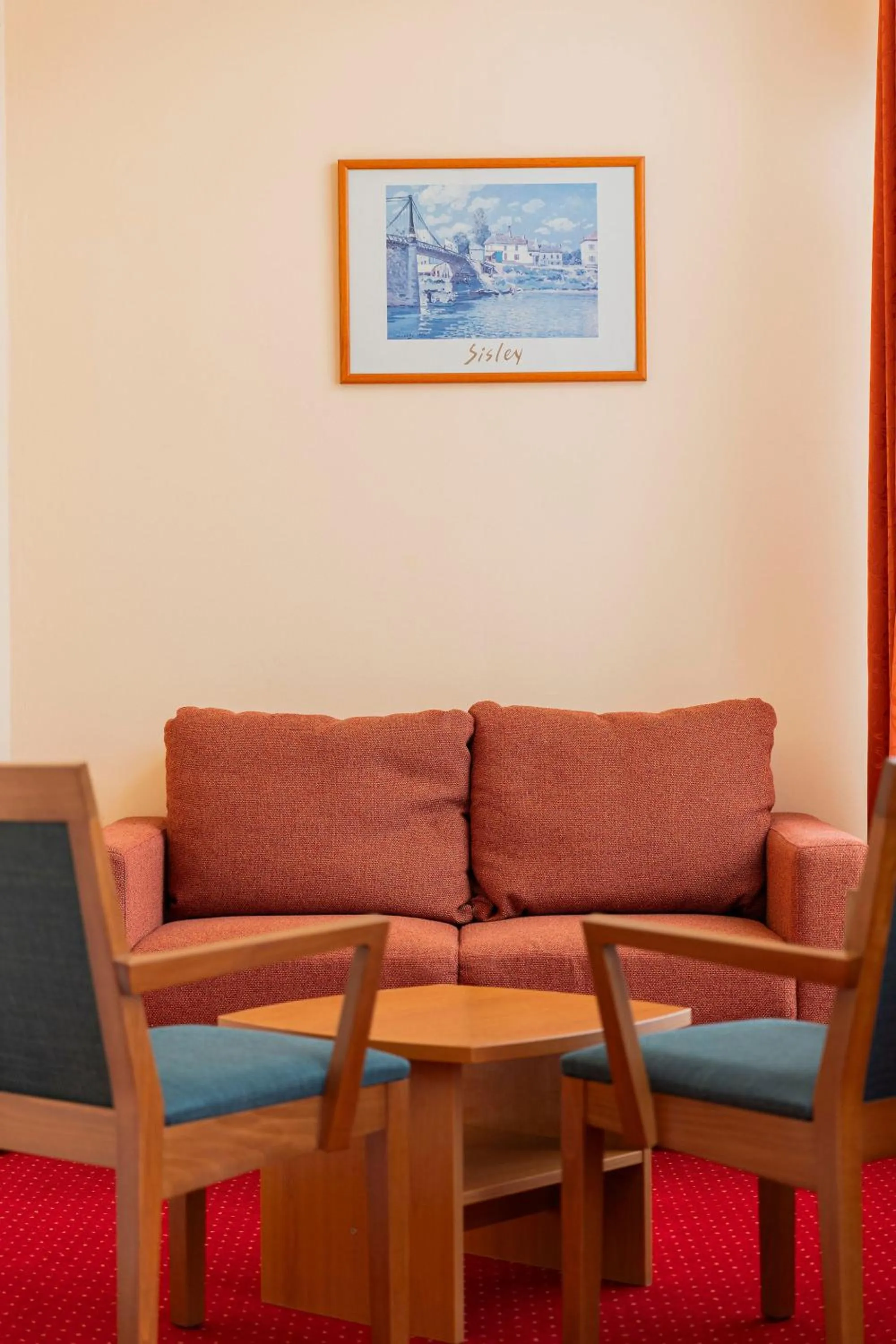 Living room in Erzsébet Park Hotel