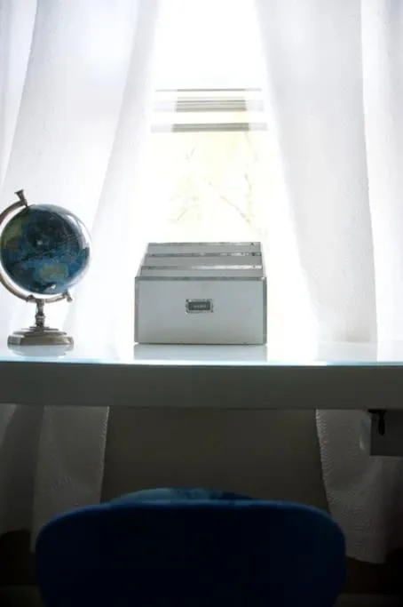 Sunny, Spacious, 3BR 1BA Davlin INN Chicago