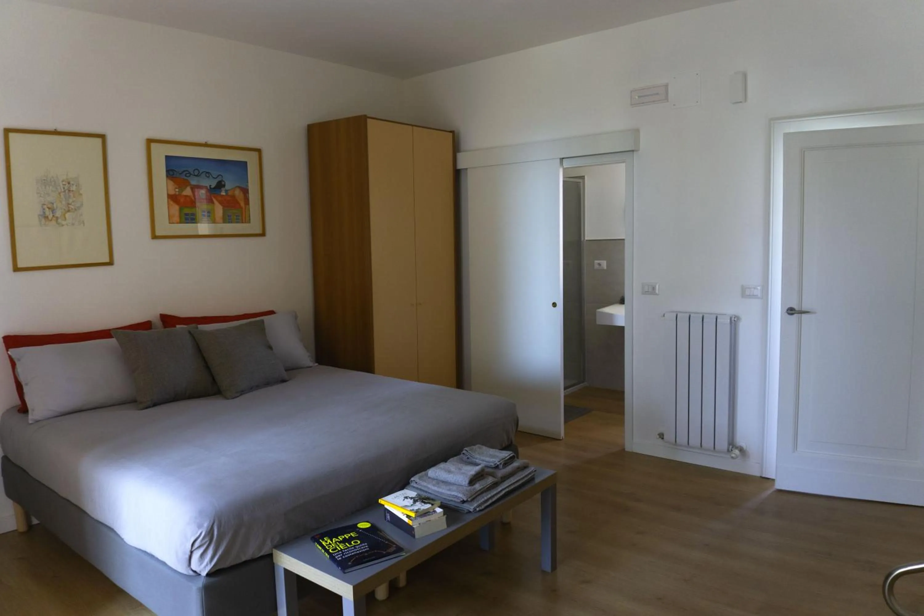 Bedroom, Bed in Appartamento Camillo