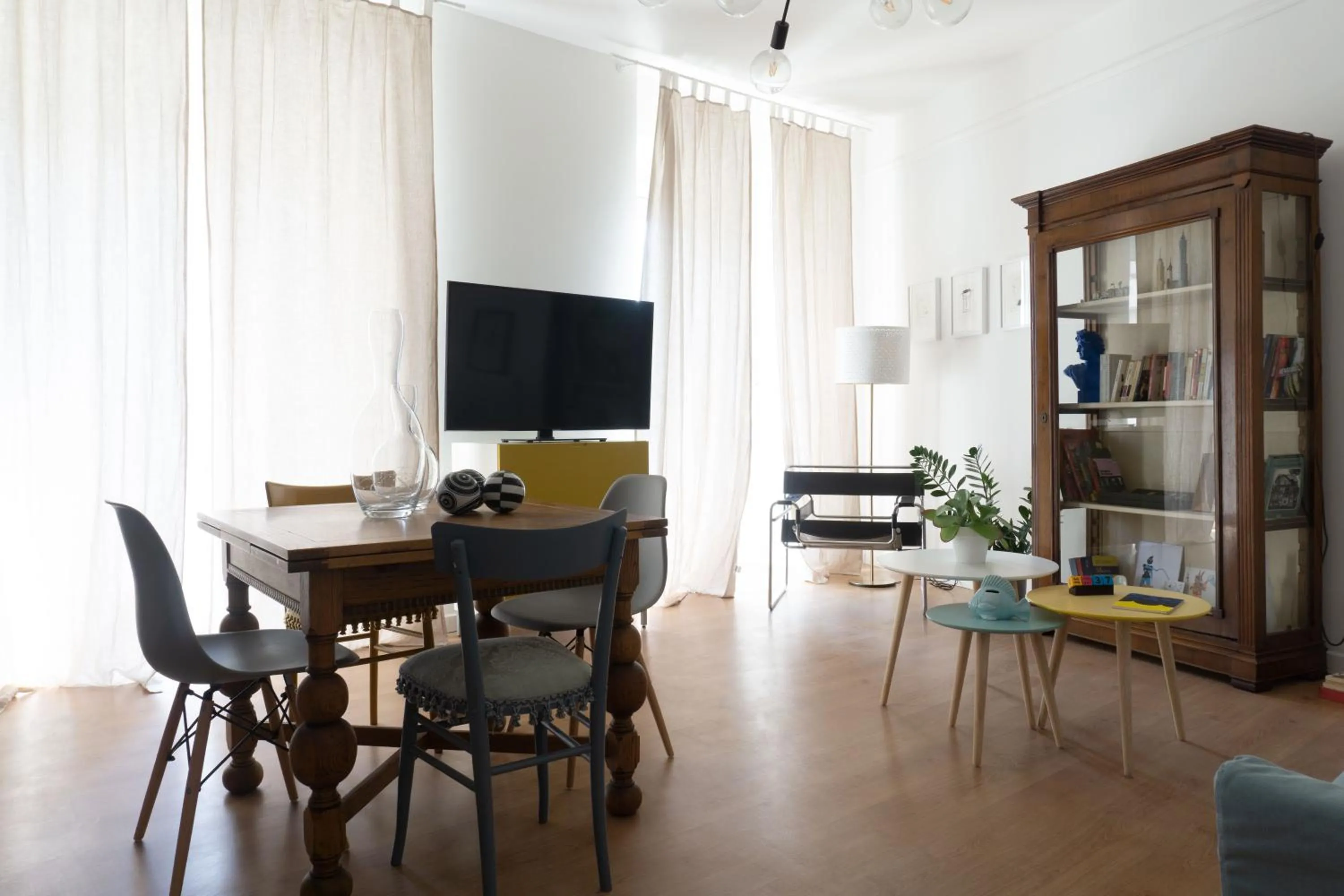 Communal lounge/ TV room in Appartamento Camillo