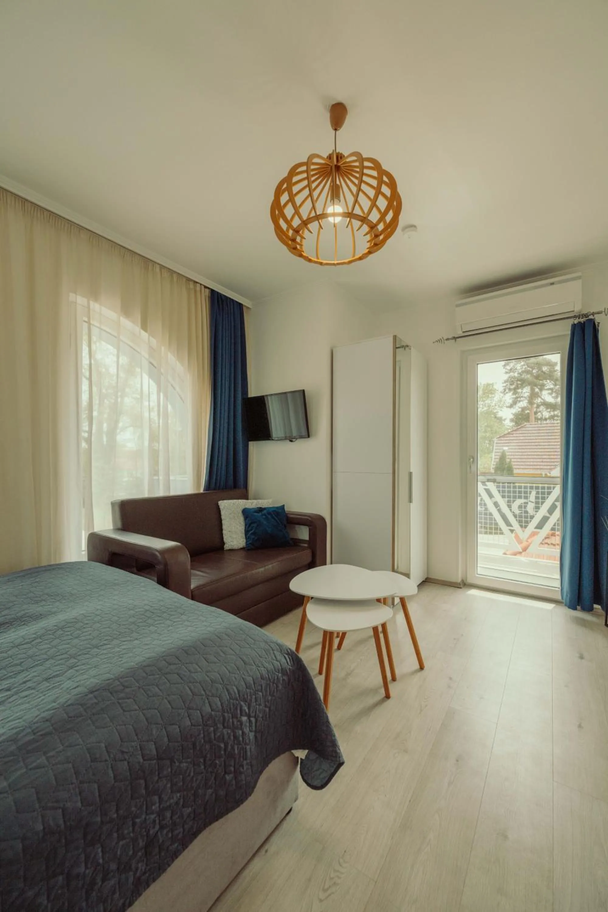 Bed in Caesar Apartments & Rooms