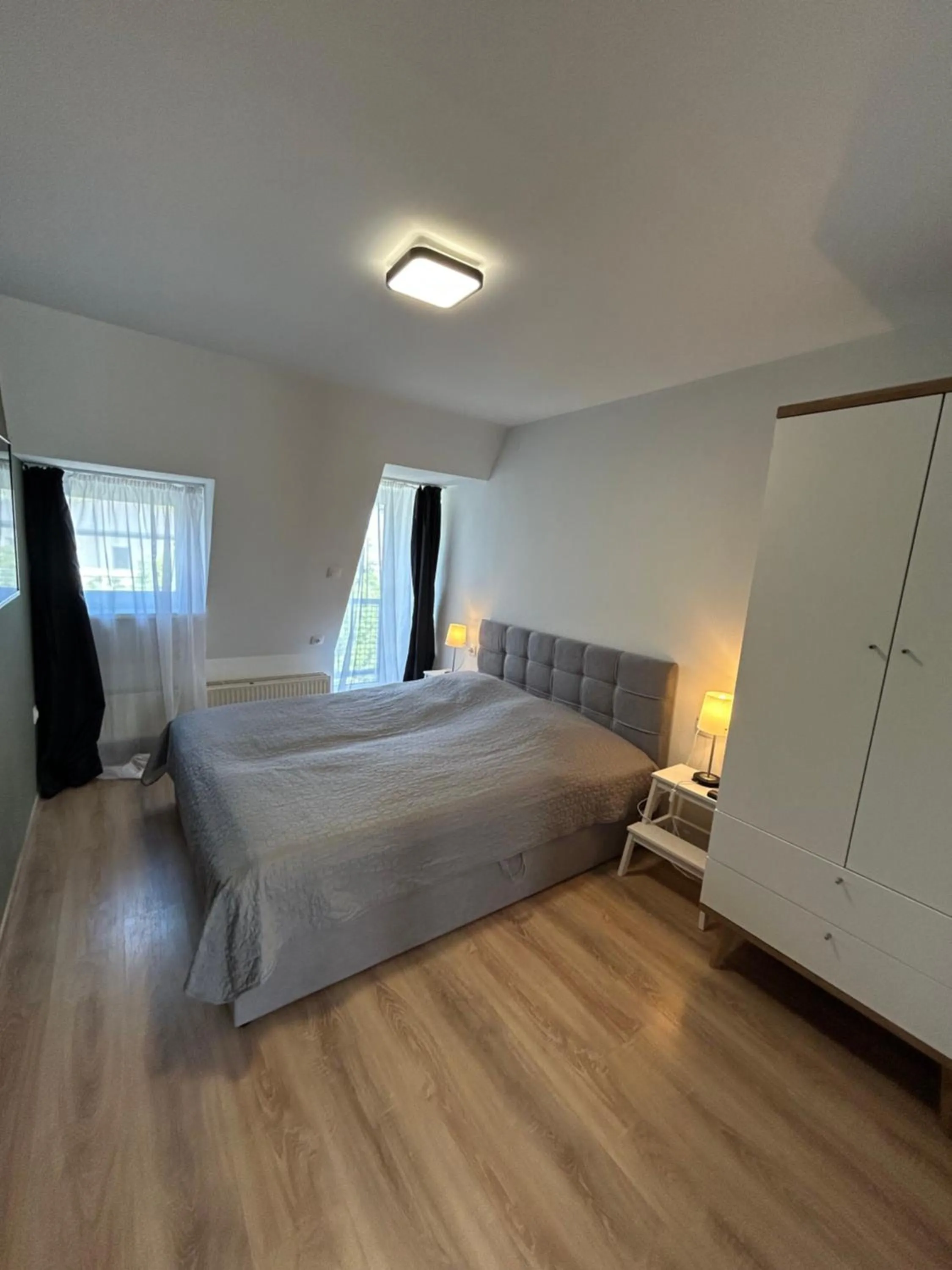 Bed in Caesar Apartments & Rooms