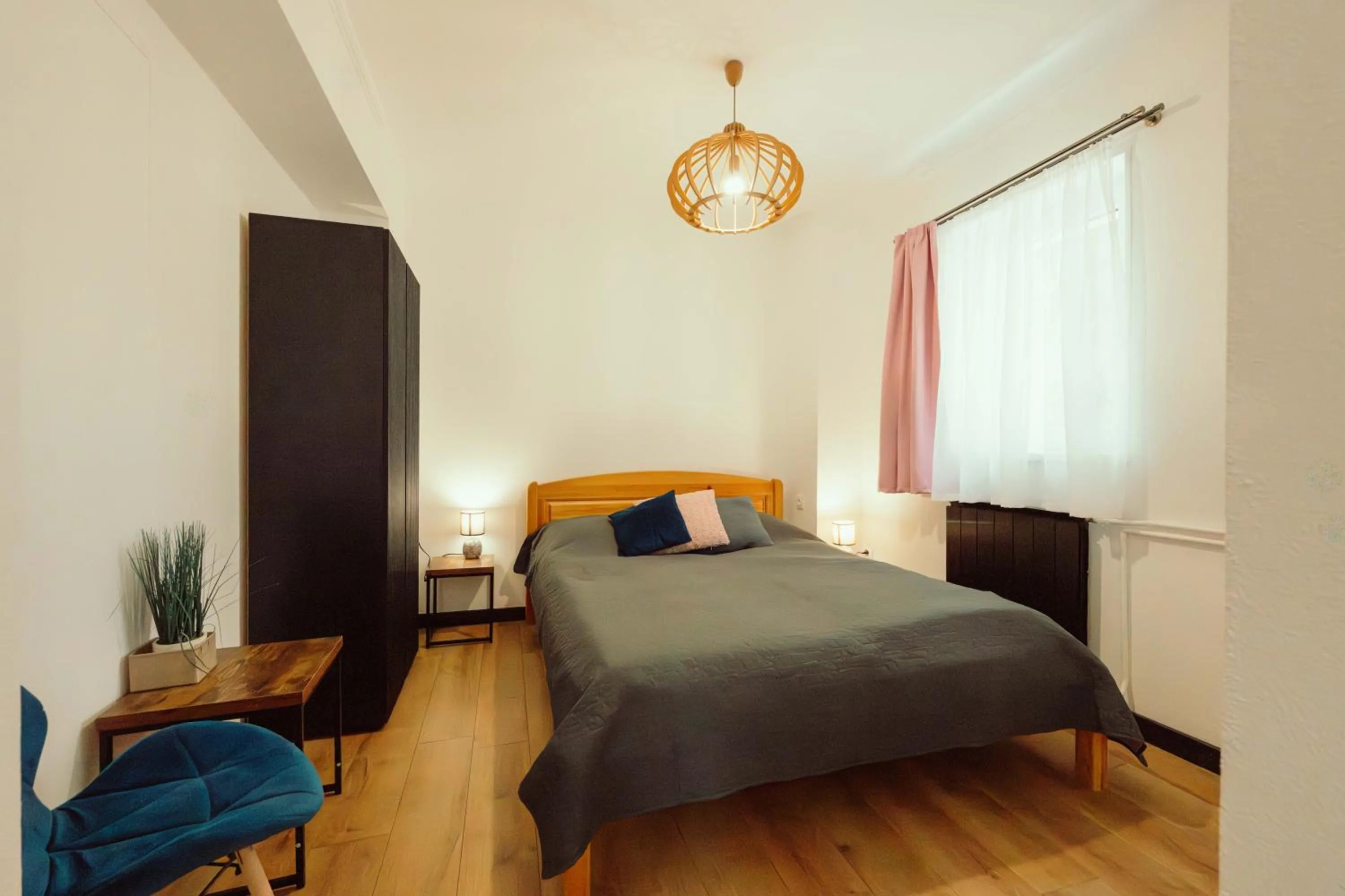 Bed in Caesar Apartments & Rooms
