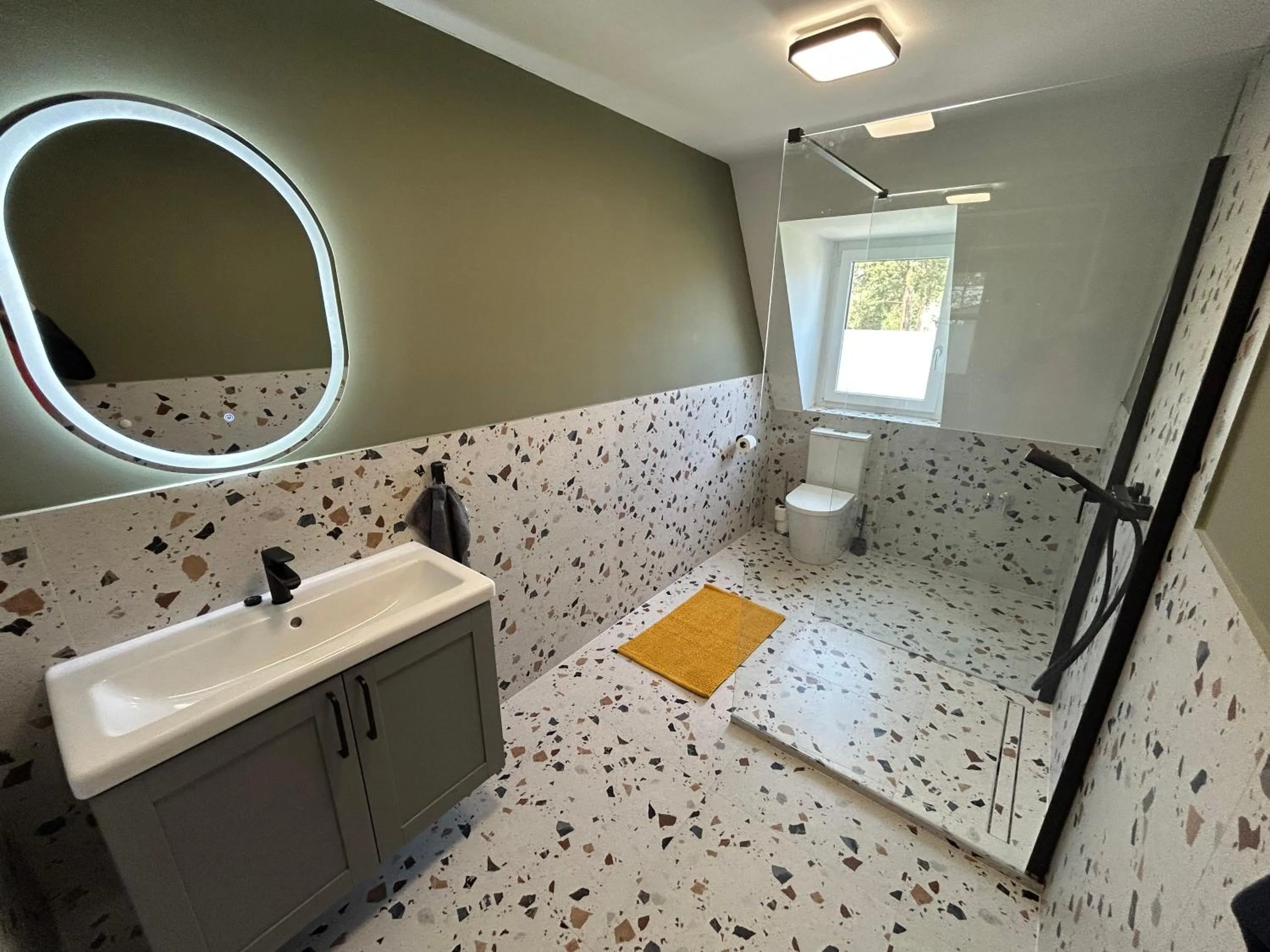 Caesar Apartments & Rooms