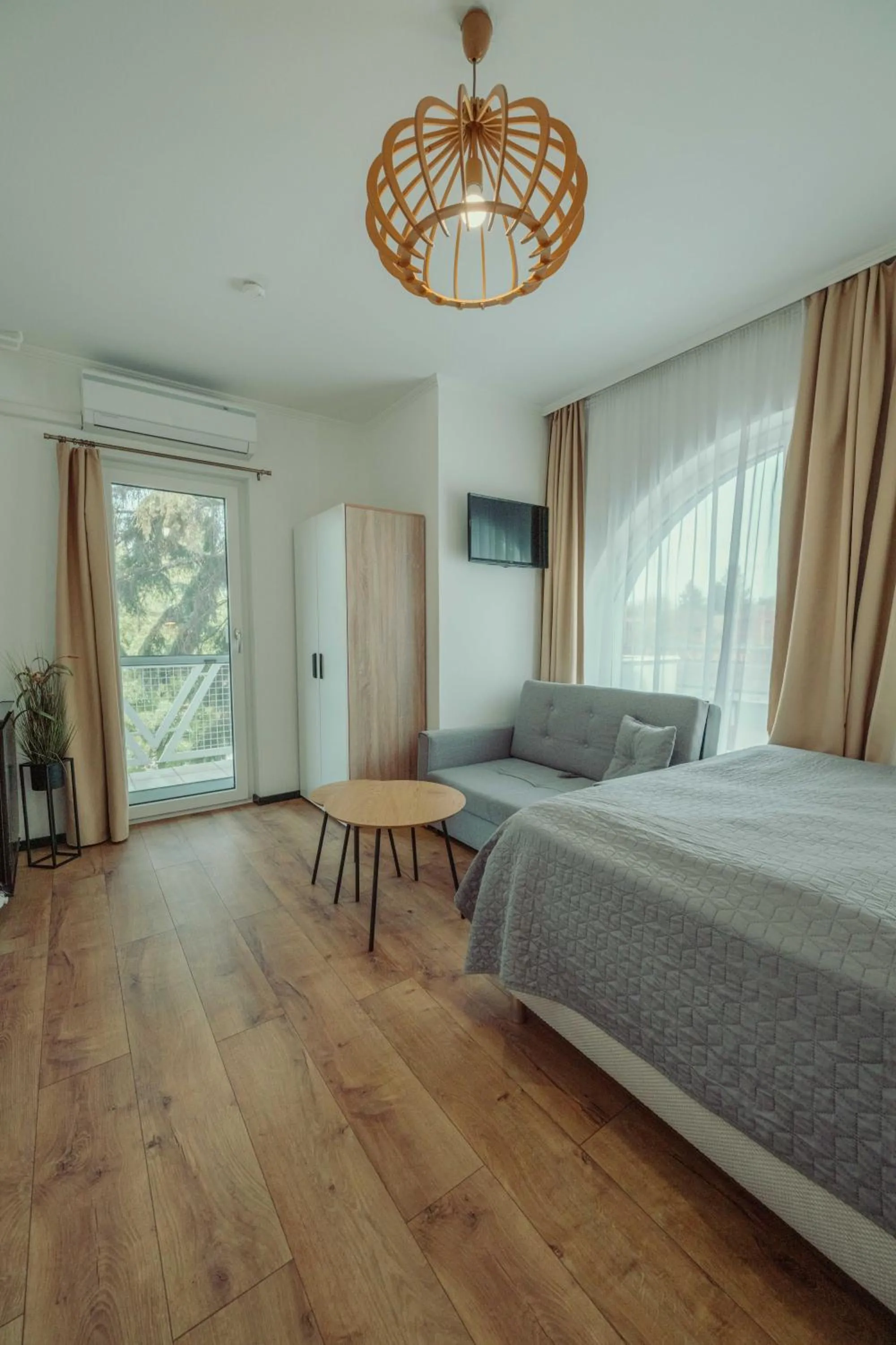 Bed in Caesar Apartments & Rooms