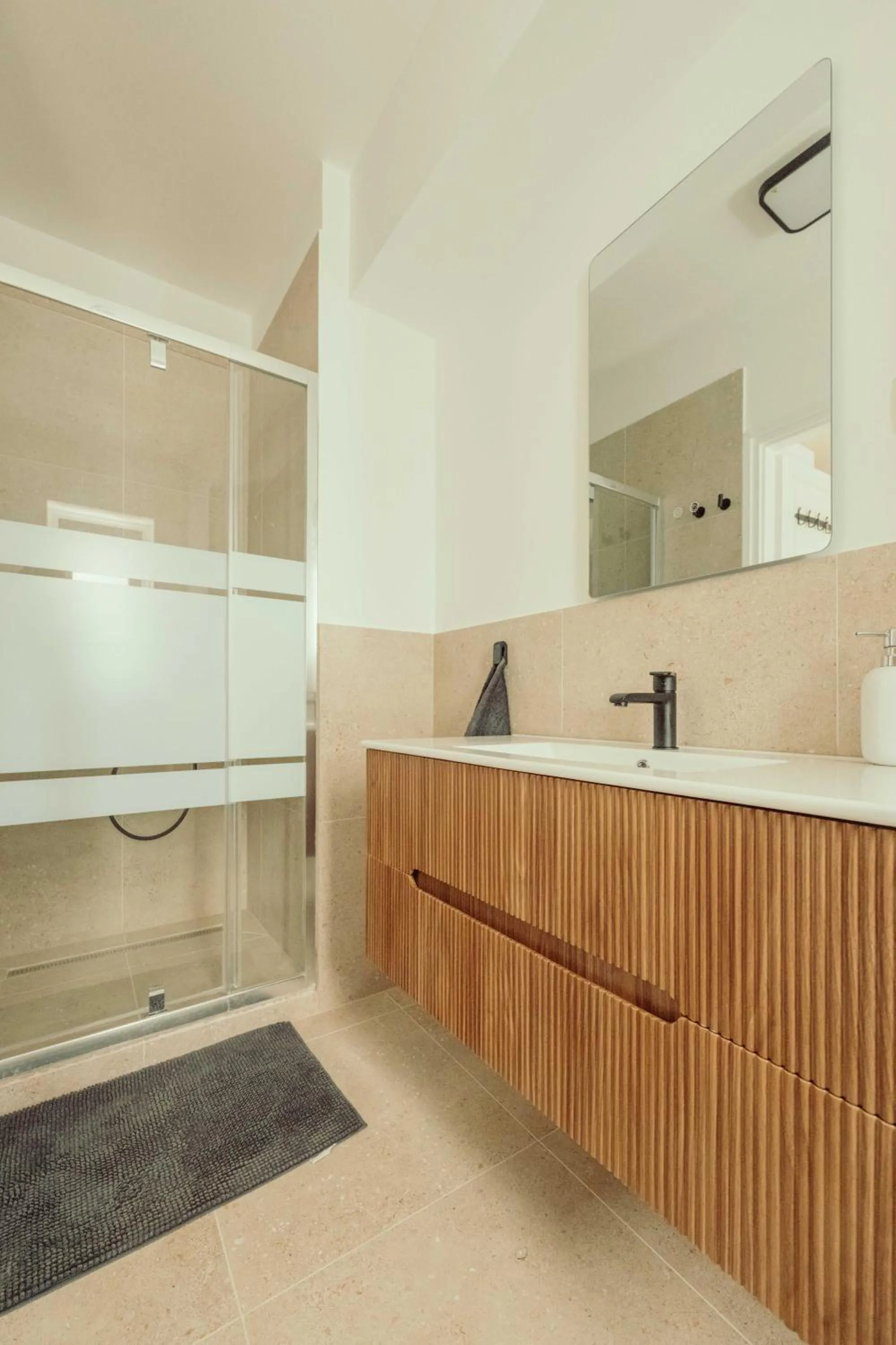Caesar Apartments & Rooms
