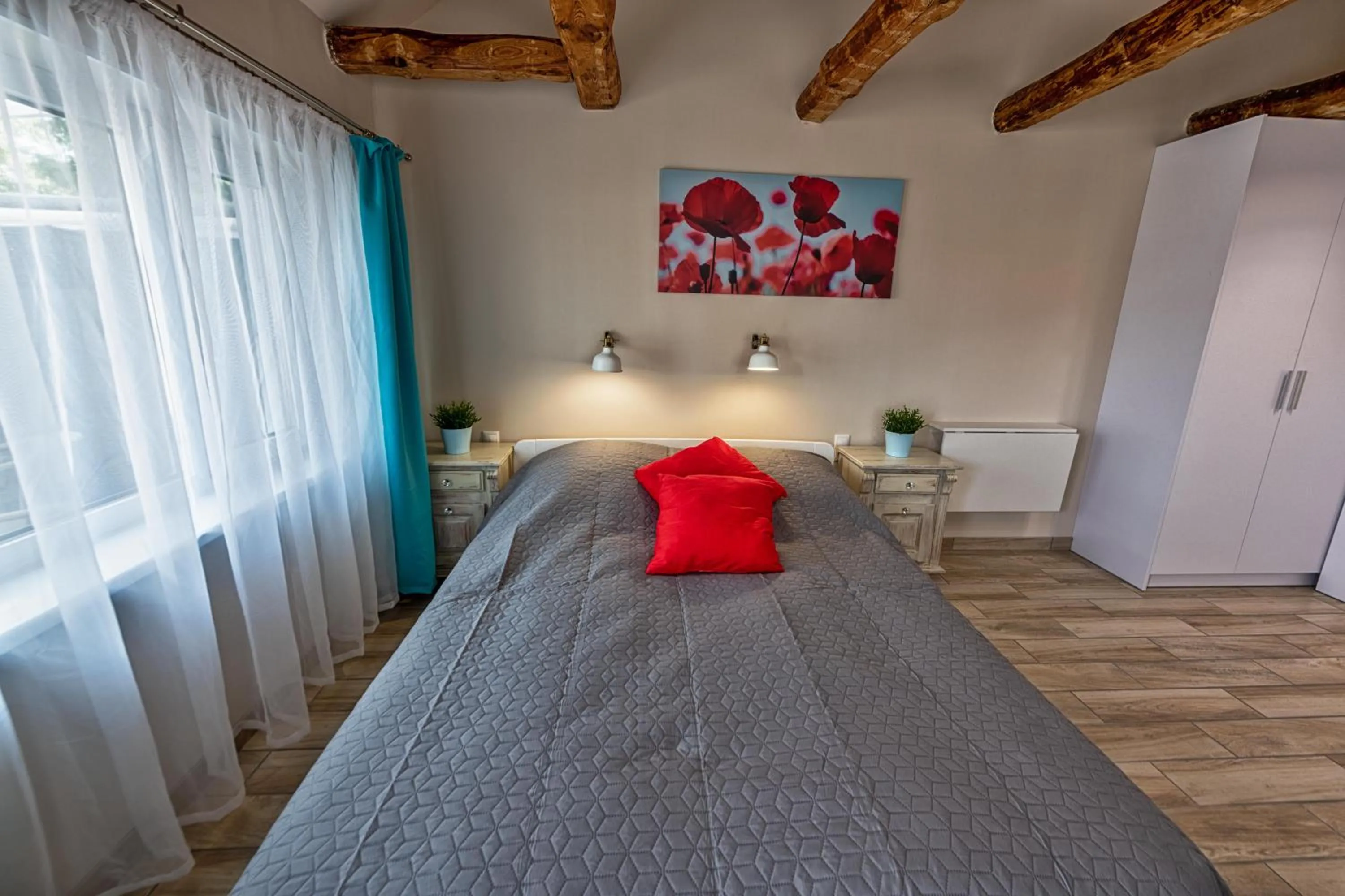 Bed in Caesar Apartments & Rooms
