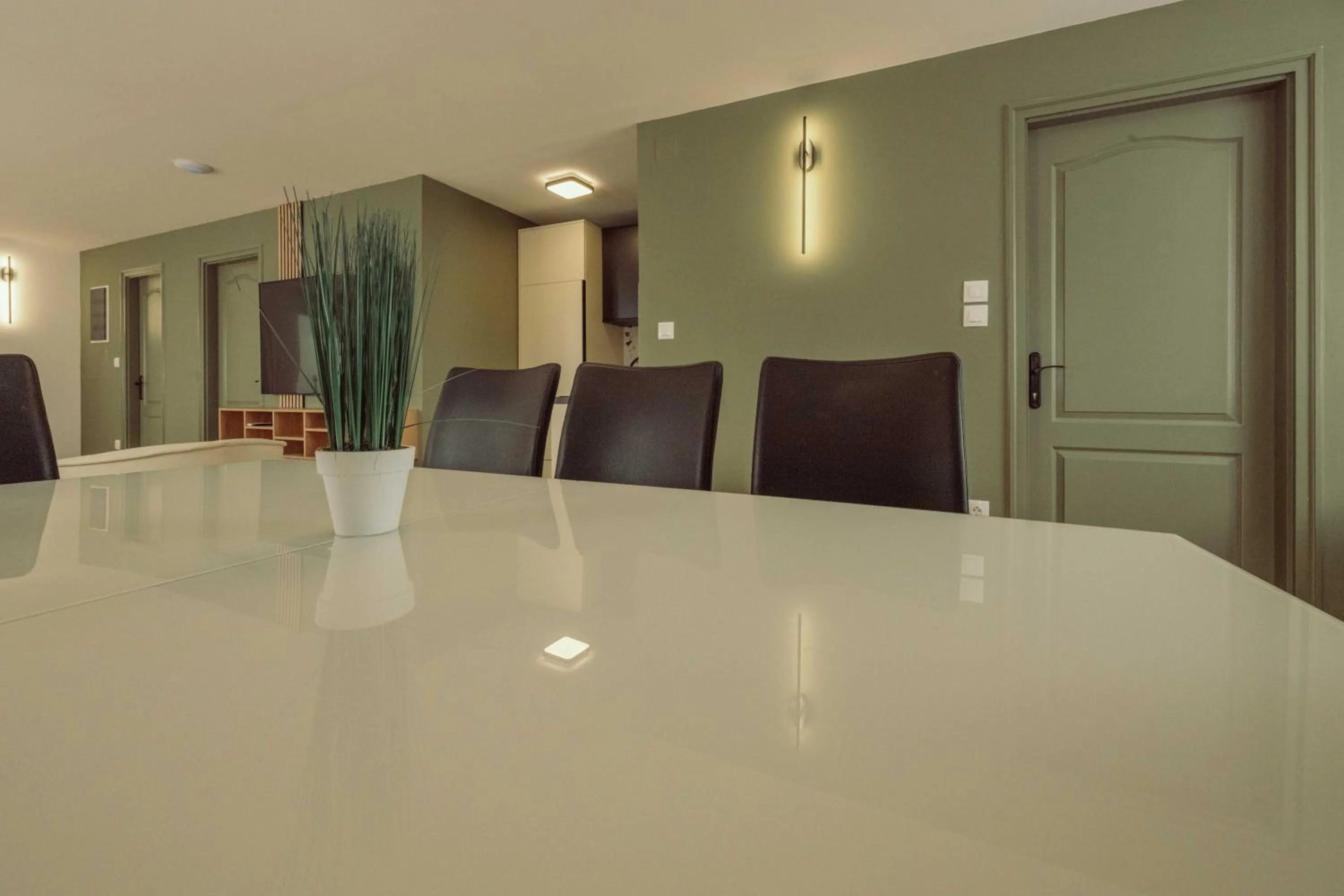 Caesar Apartments & Rooms