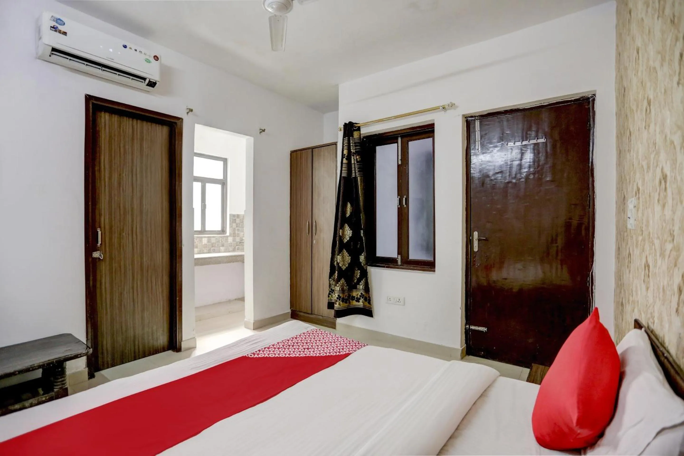 Bedroom, Bed in Super Hotel O Blissbourn