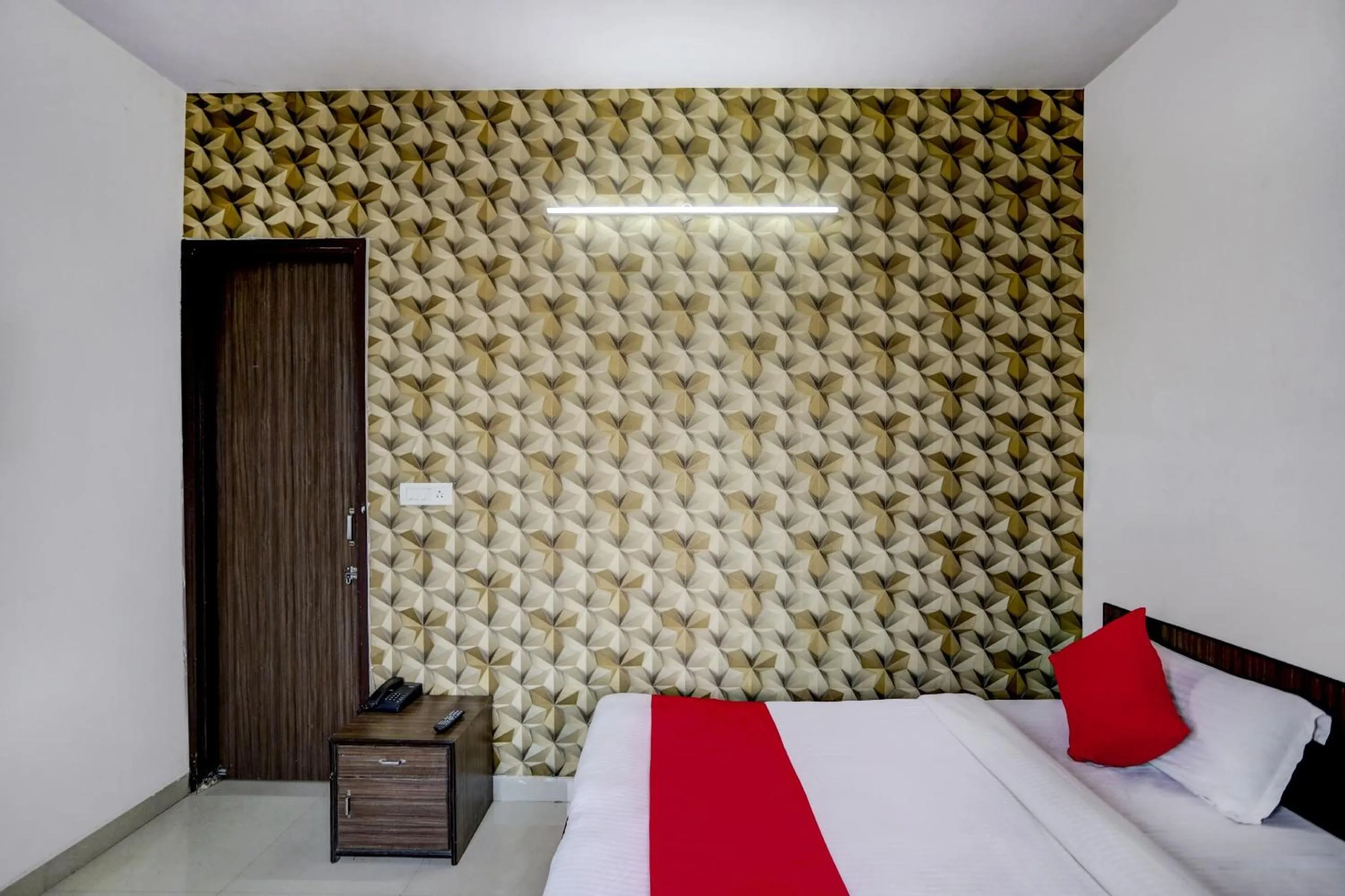 Bedroom, Bed in Super Hotel O Blissbourn