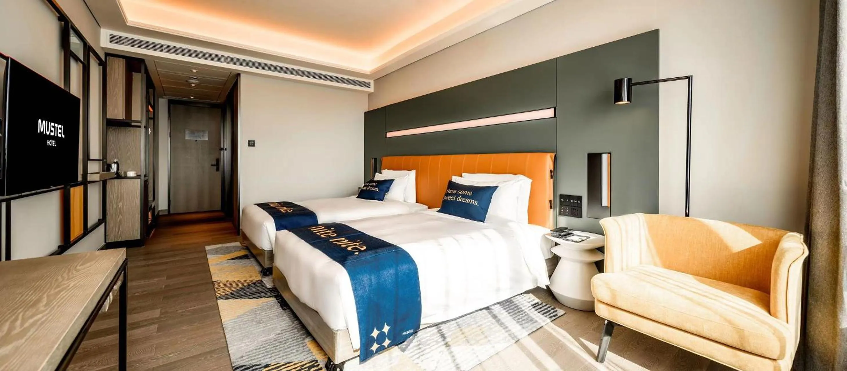 Photo of the whole room, Bed in Mustel Hotel Knowledge City Guangzhou