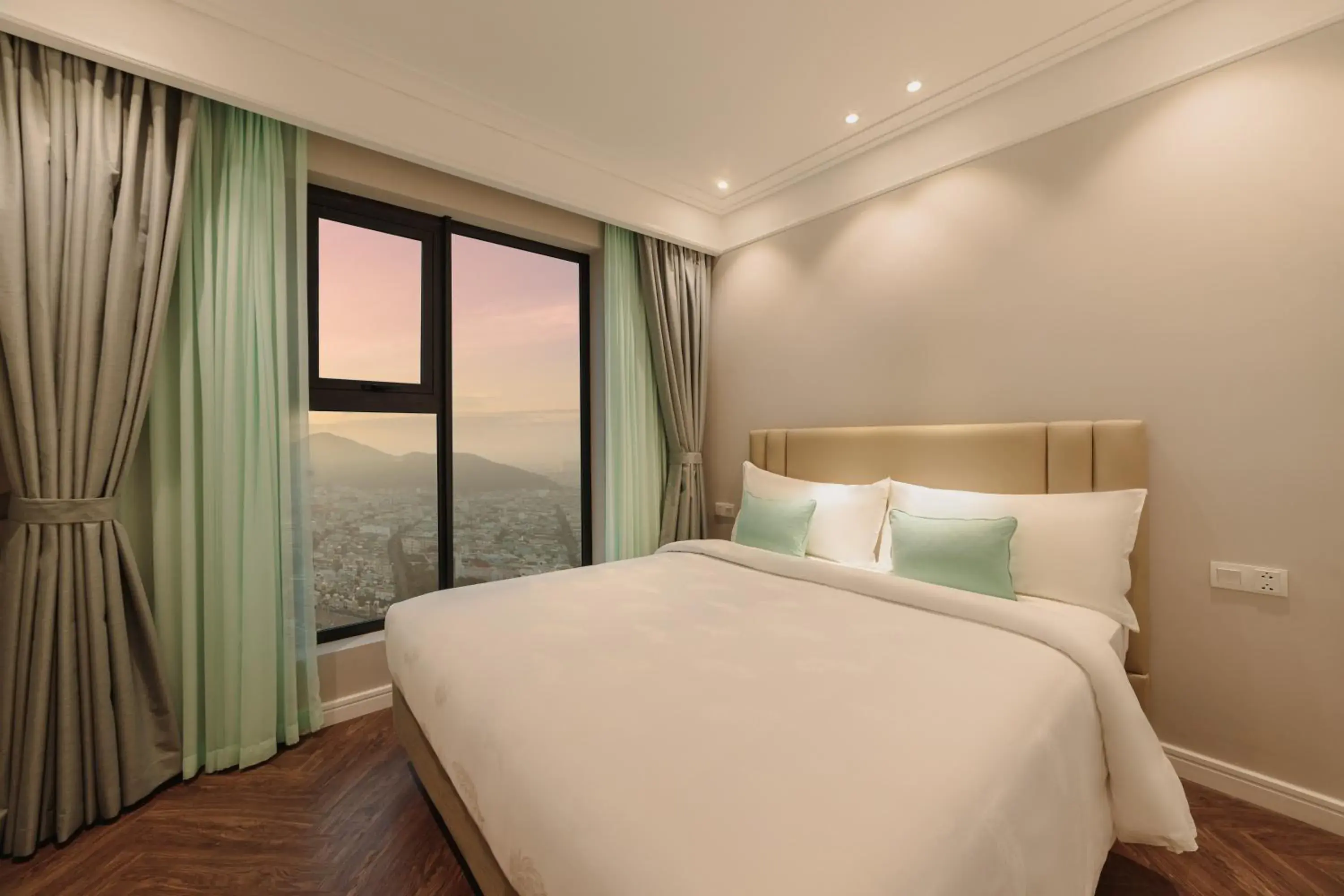 Two-Bedroom Suite in Altara Luxury Residences Quy Nhon Two-Bedroom Suite in Altara Luxury Residences Quy Nhon