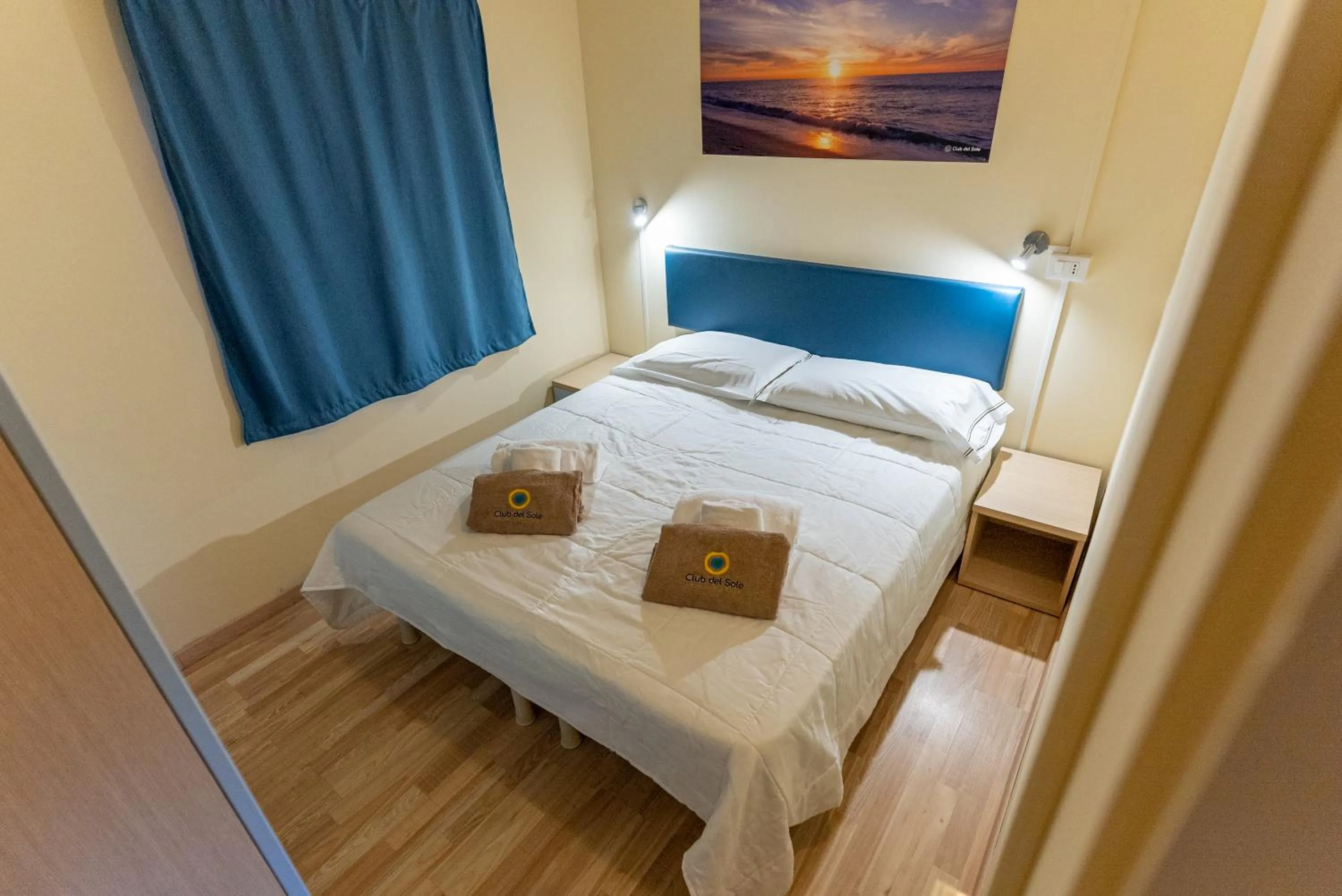 Bedroom, Bed in Club del Sole Orbetello Family Collection