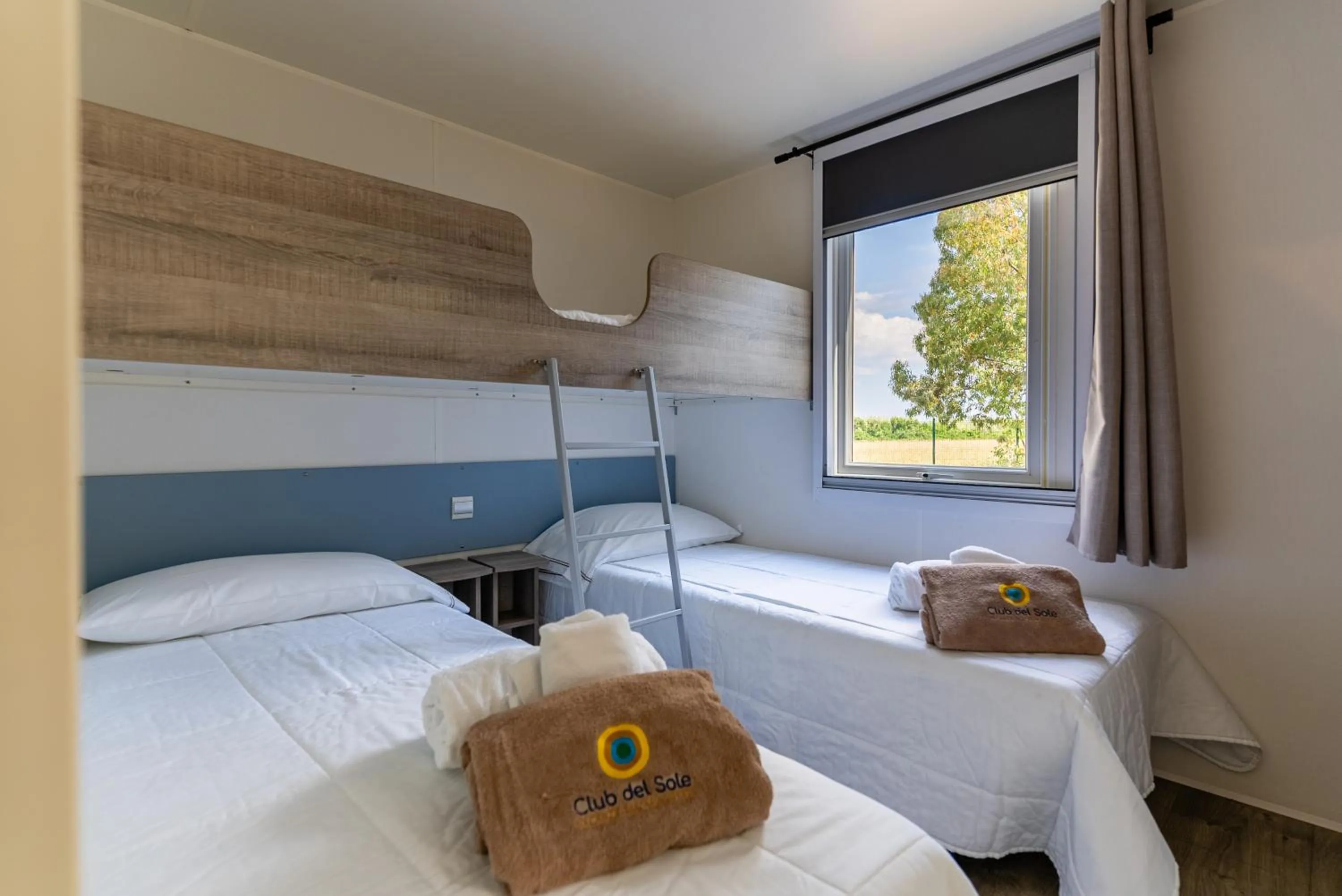 Bedroom, Bed in Club del Sole Orbetello Family Collection