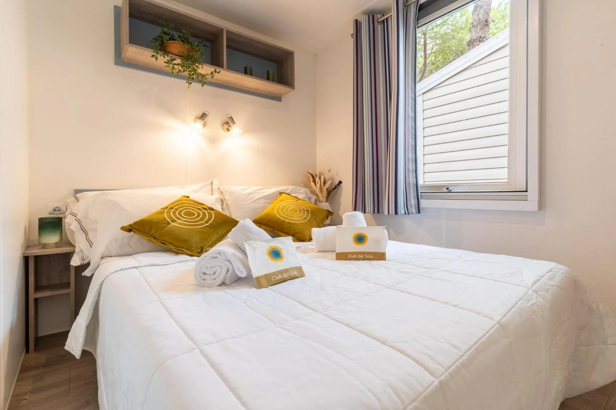 Bedroom, Bed in Club del Sole Orbetello Family Collection