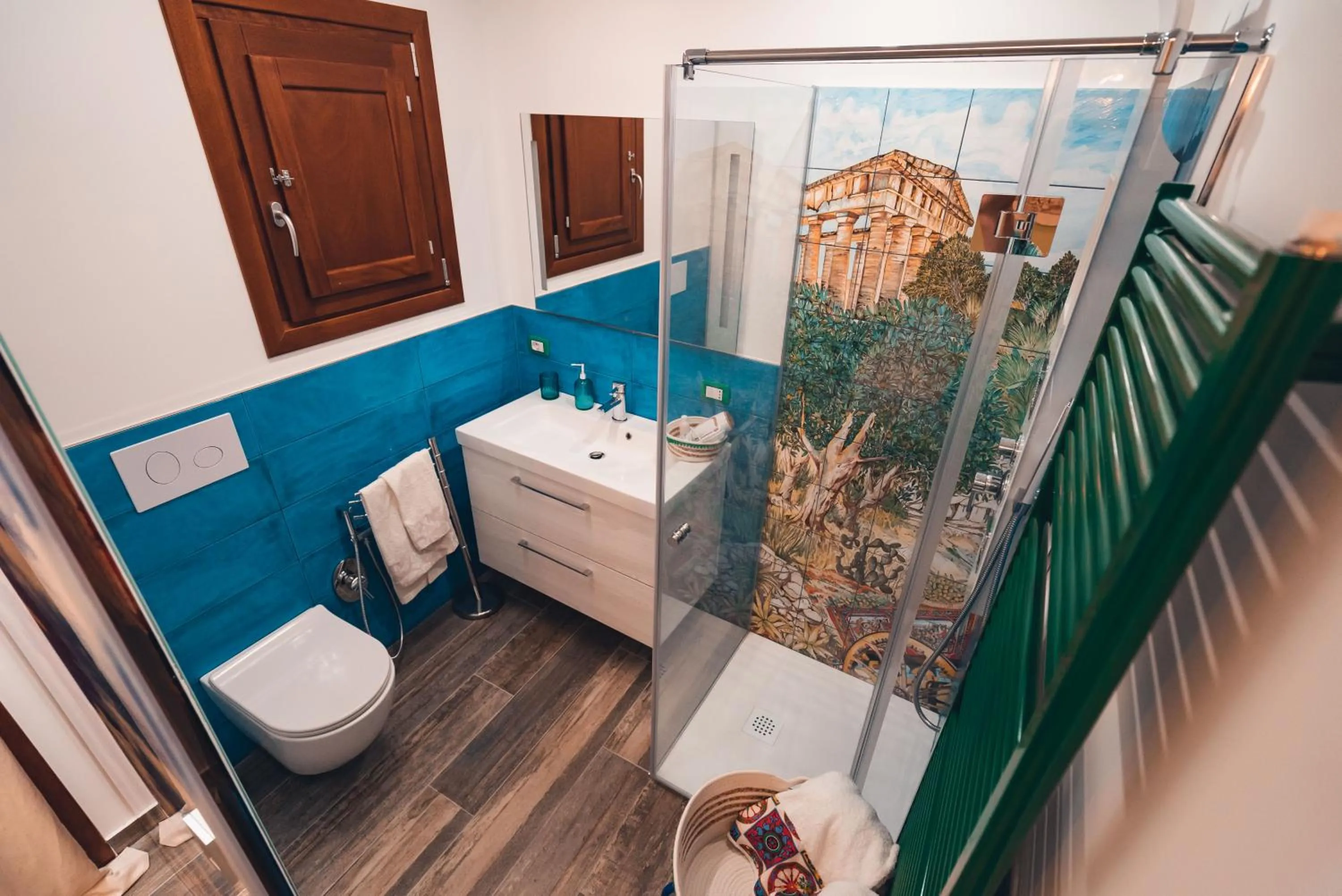 Shower in macchia mediterranea