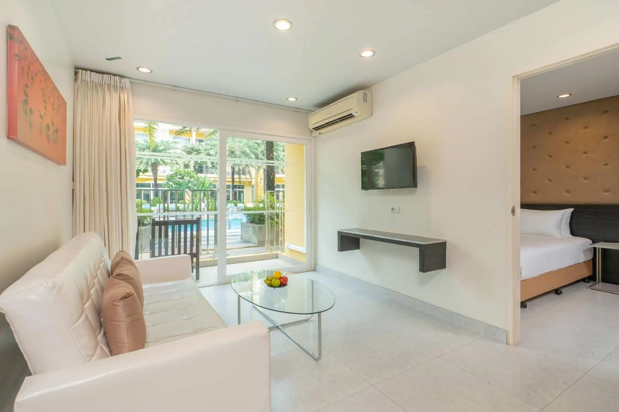 TV and multimedia in Grand Bella