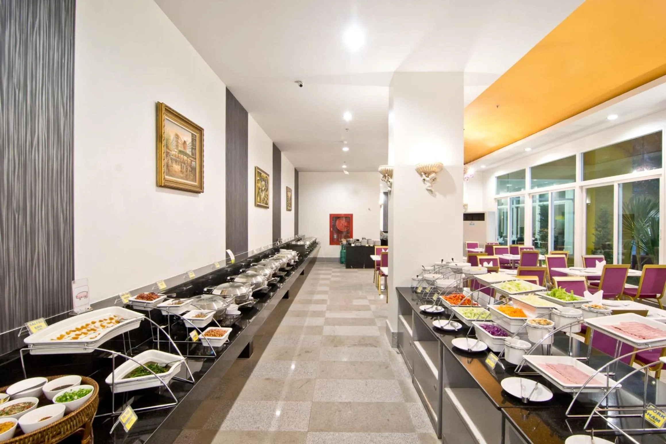 Restaurant/places to eat in Grand Bella